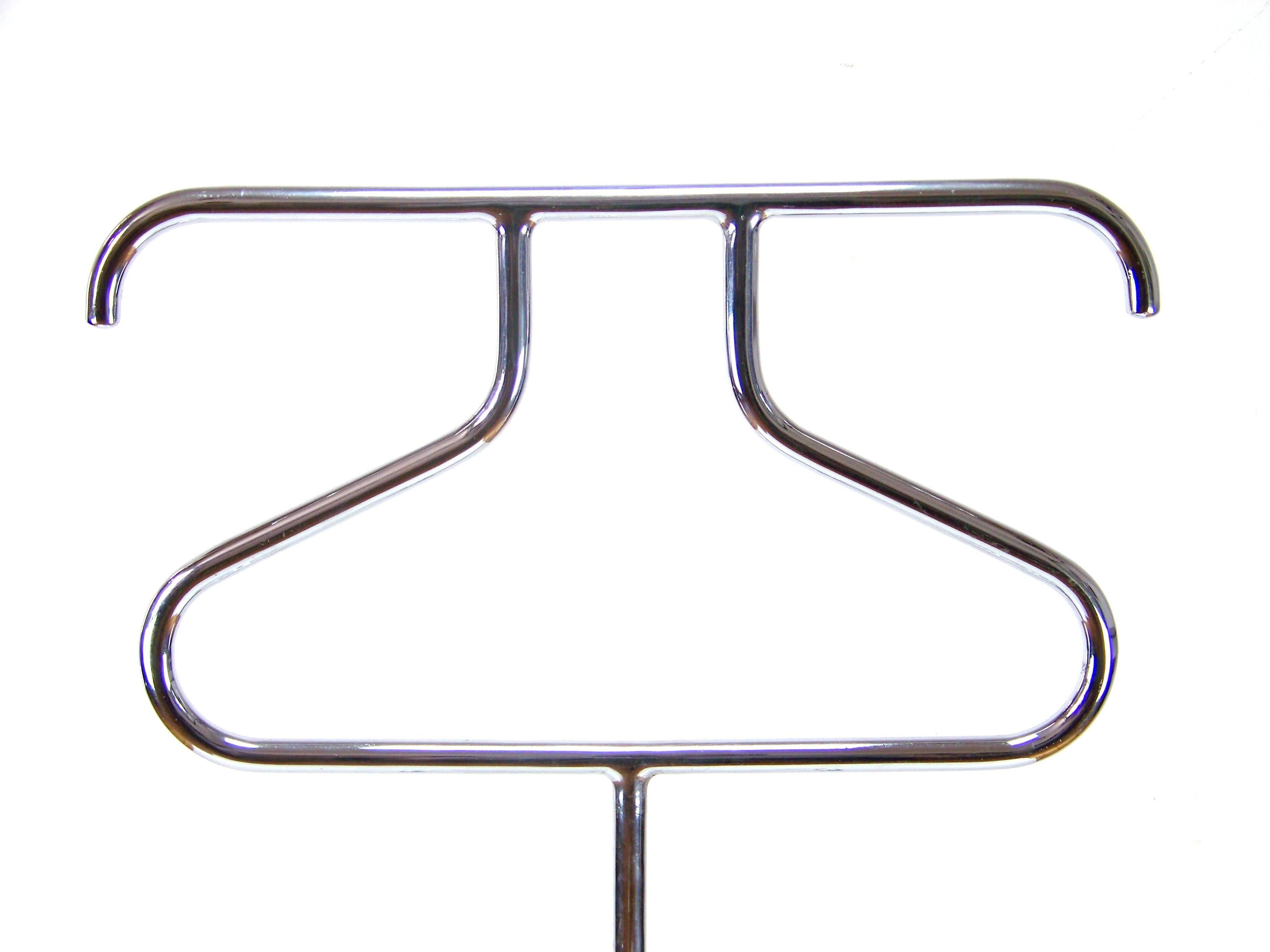 Bauhaus Chromed Clothes Valet Stand, Dressboy, circa 1930