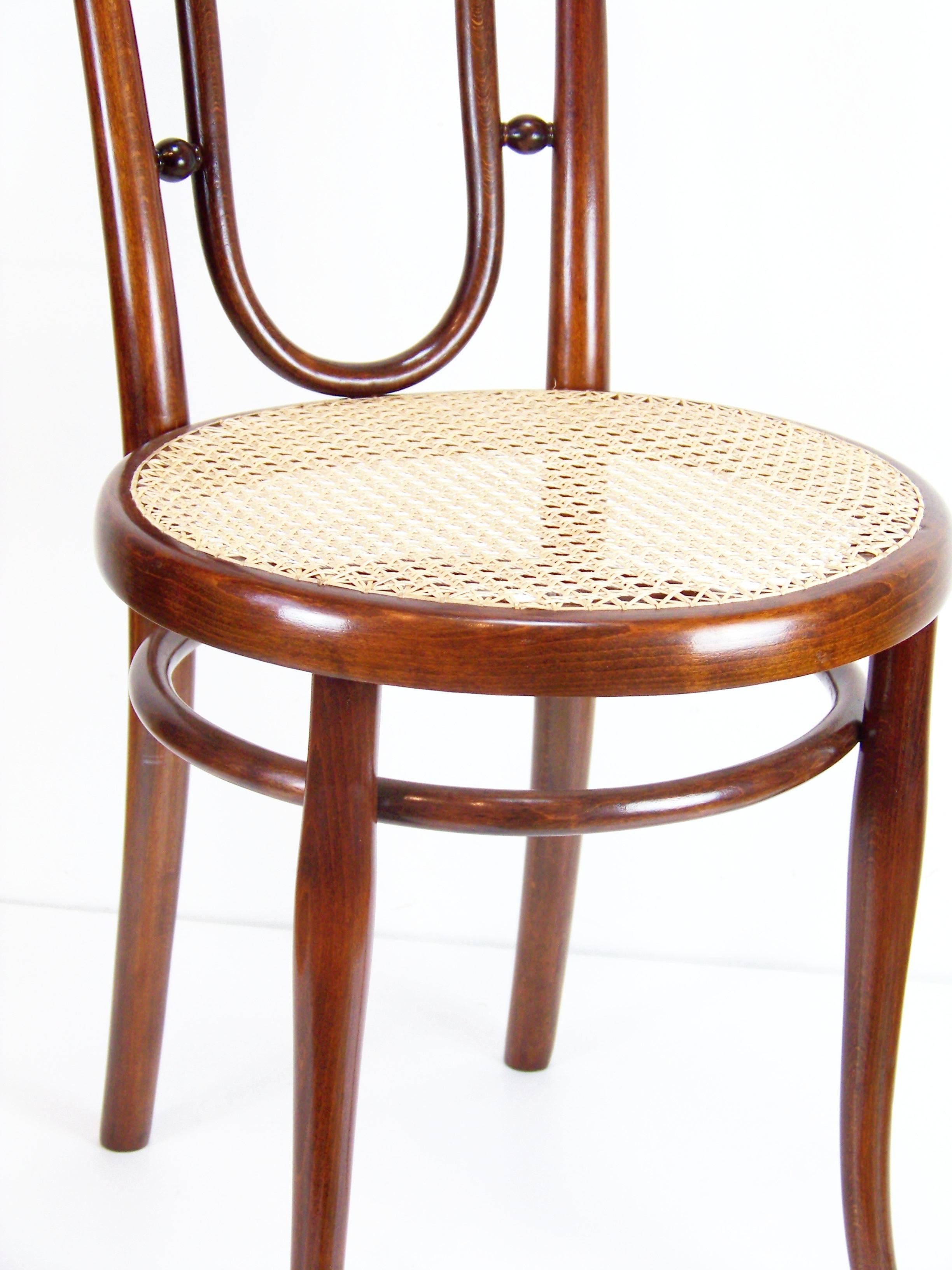 Viennese Chair Thonet Nr.33, 1883-1887 In Good Condition In Praha, CZ