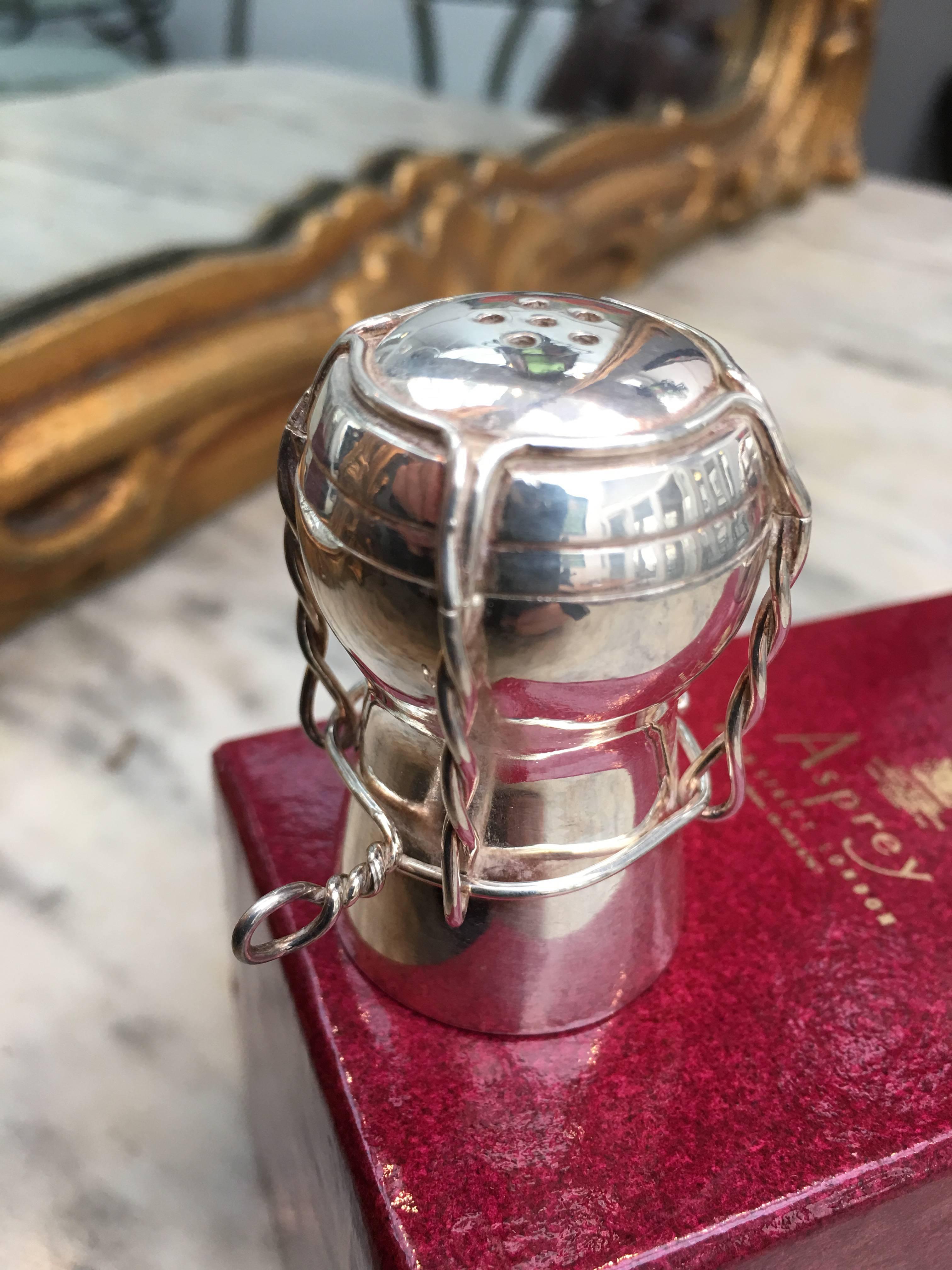 Asprey of London Solid Silver Champagne Cork Salt and Pepper Pots, Original Box For Sale 3