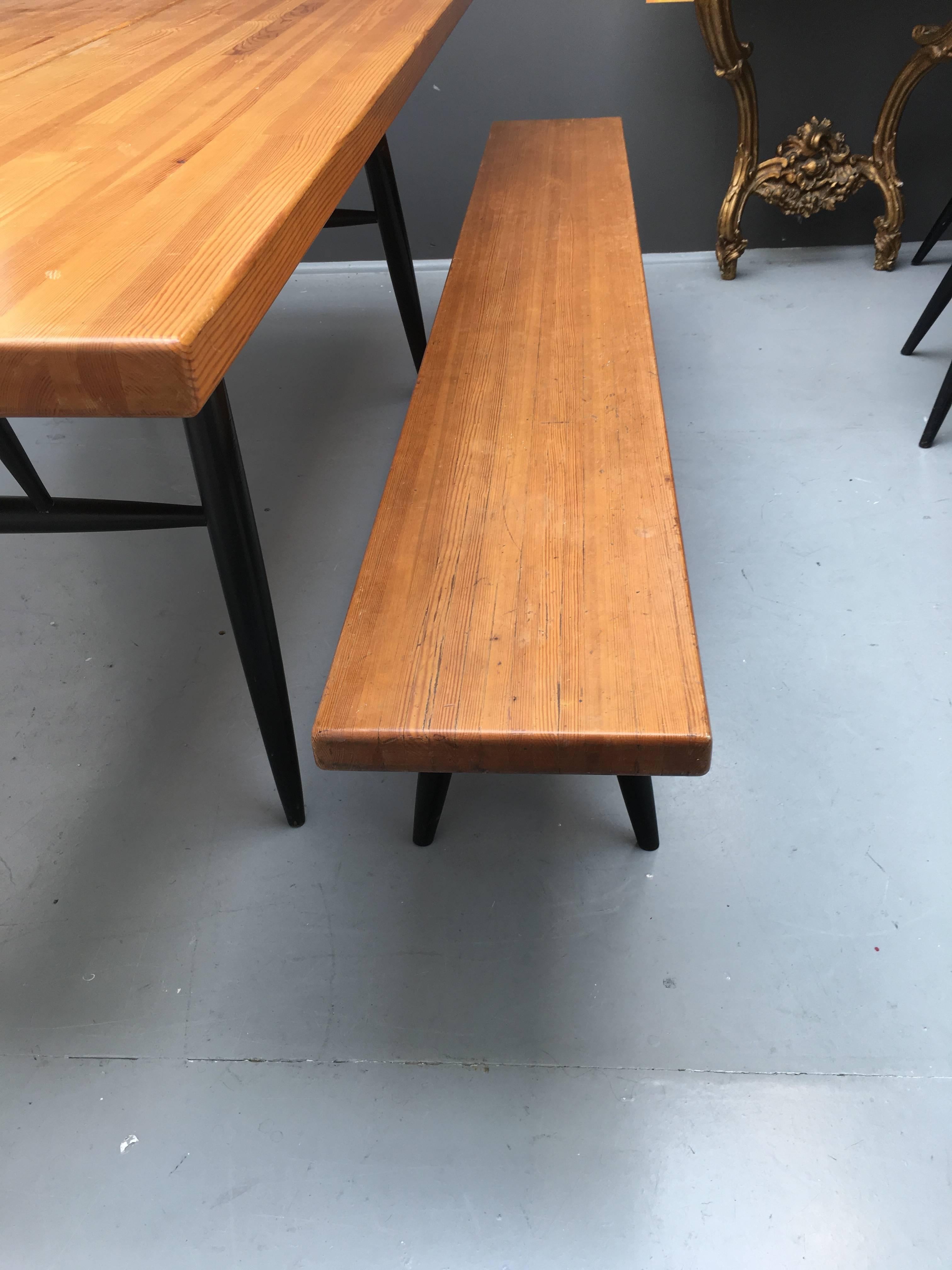 Rare Ilmari Tapiovaara bench. Pirkka design. Finnish, circa 1955 by Asko

Great design, ebonized legs and works well either with a matching table, end of a bed, a window or a hall bench

 