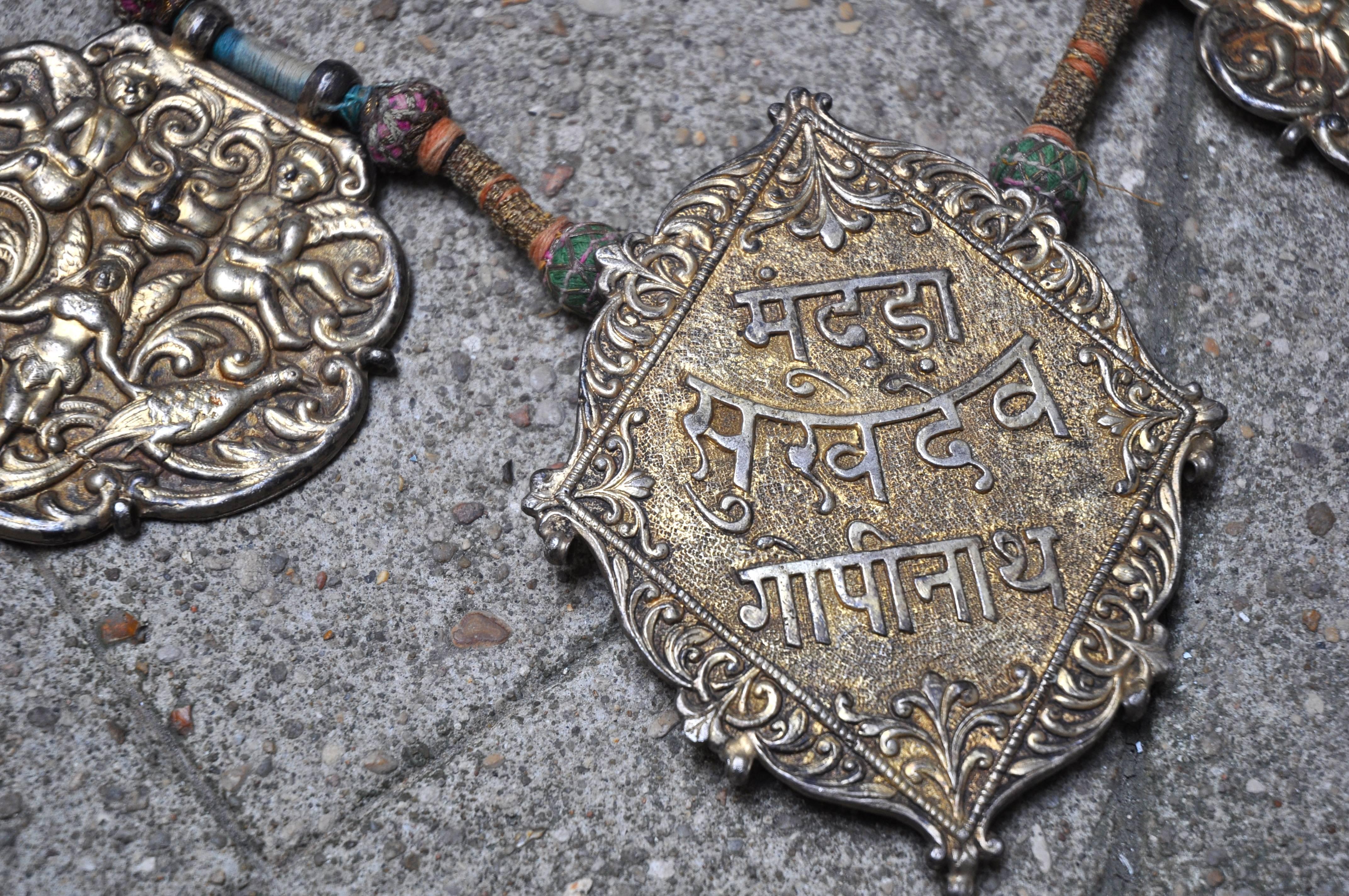 Indian Exceptional Horse Necklace Harness, India, Early 19th Century For Sale