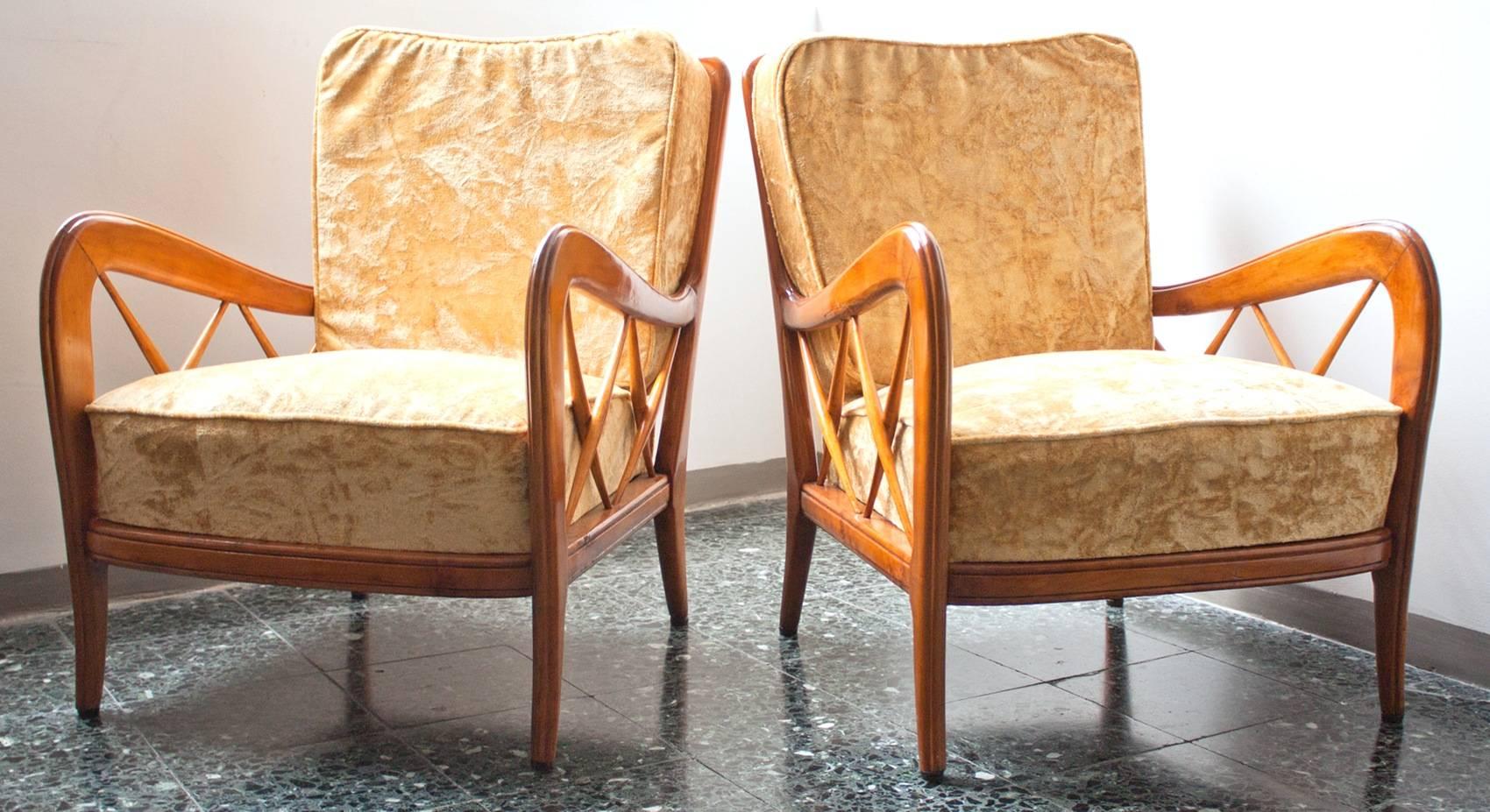 Paolo Buffa, two armchairs. Mahogany wood and fabric, circa 1940.