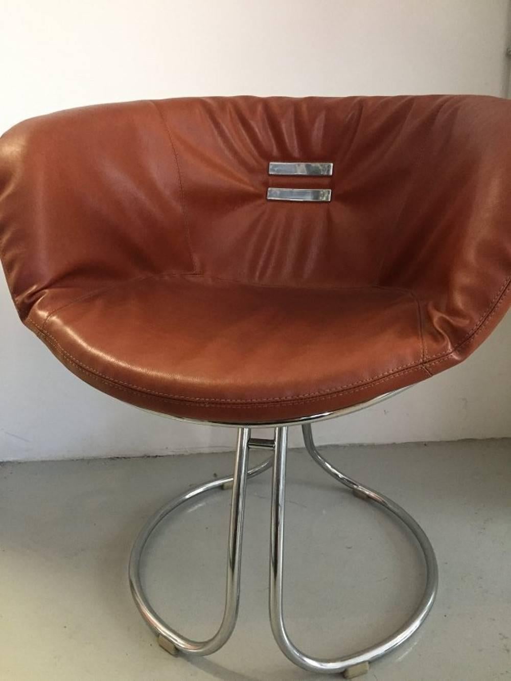 This set of four club chairs, model 