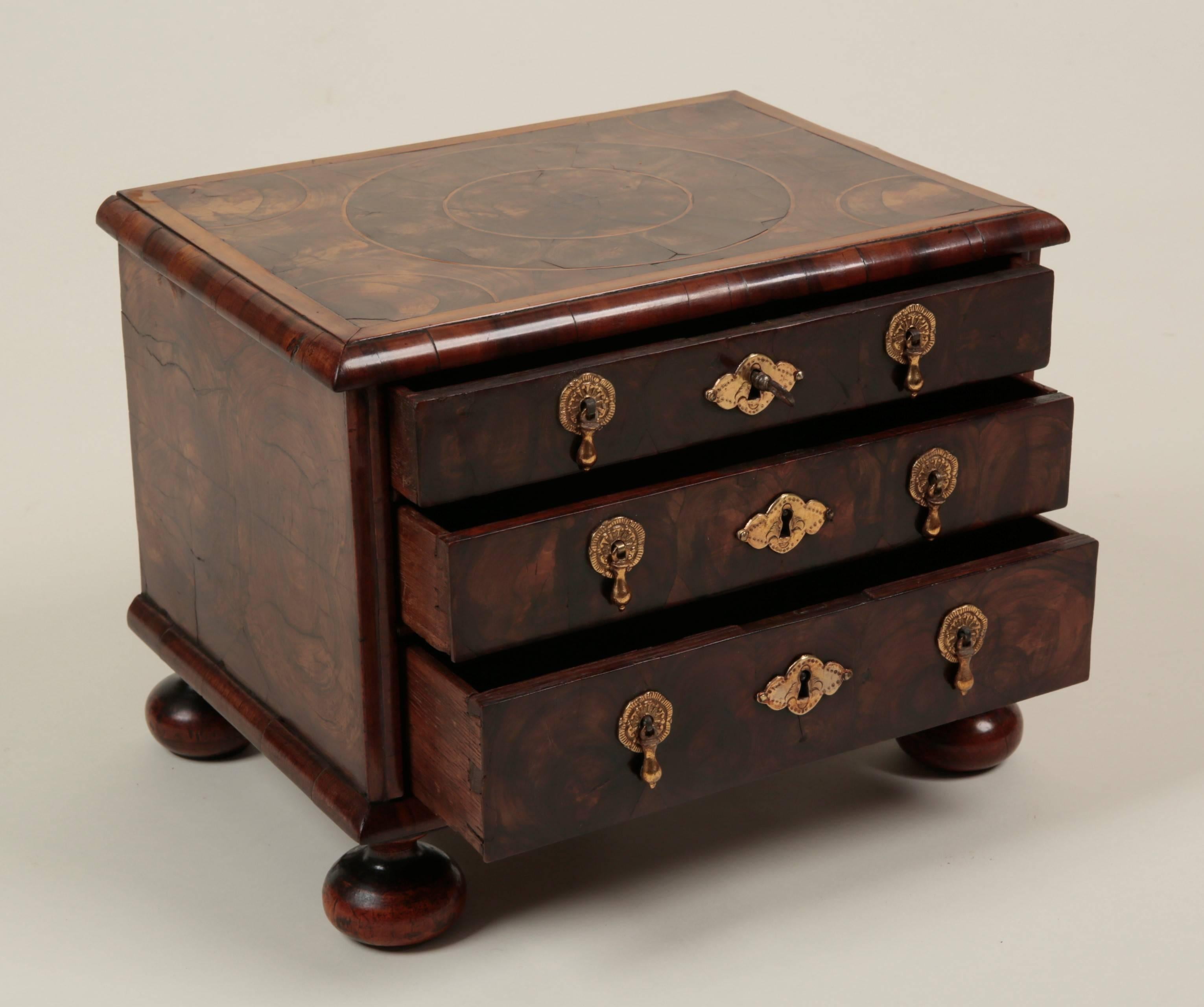 Olive William & Mary Oyster Veneered Miniature Chest For Sale