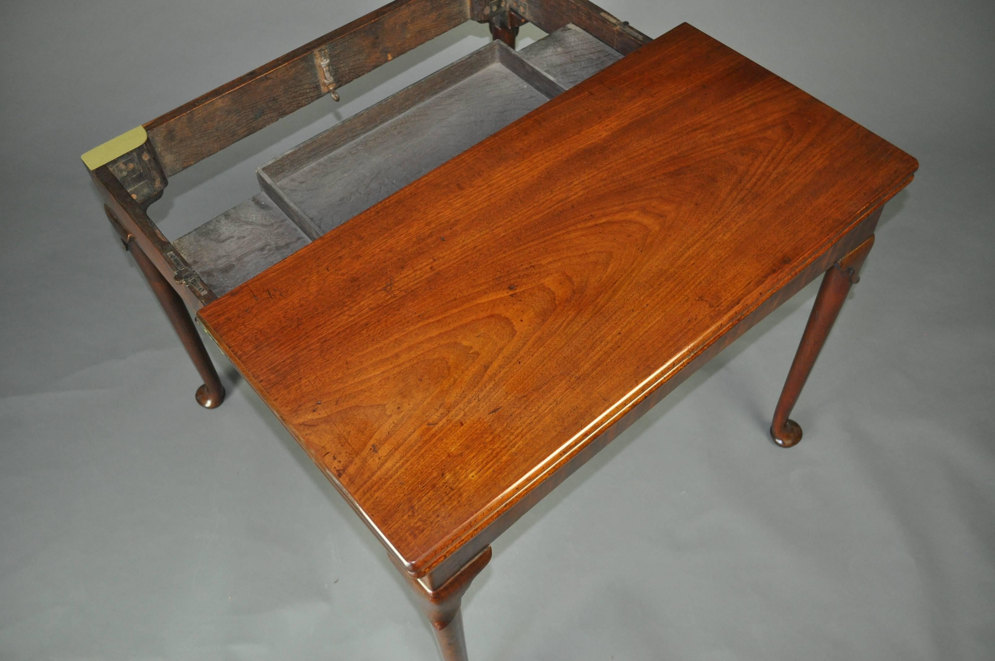 British Matched Pair of Mid-18th Century Mahogany Card Tables For Sale