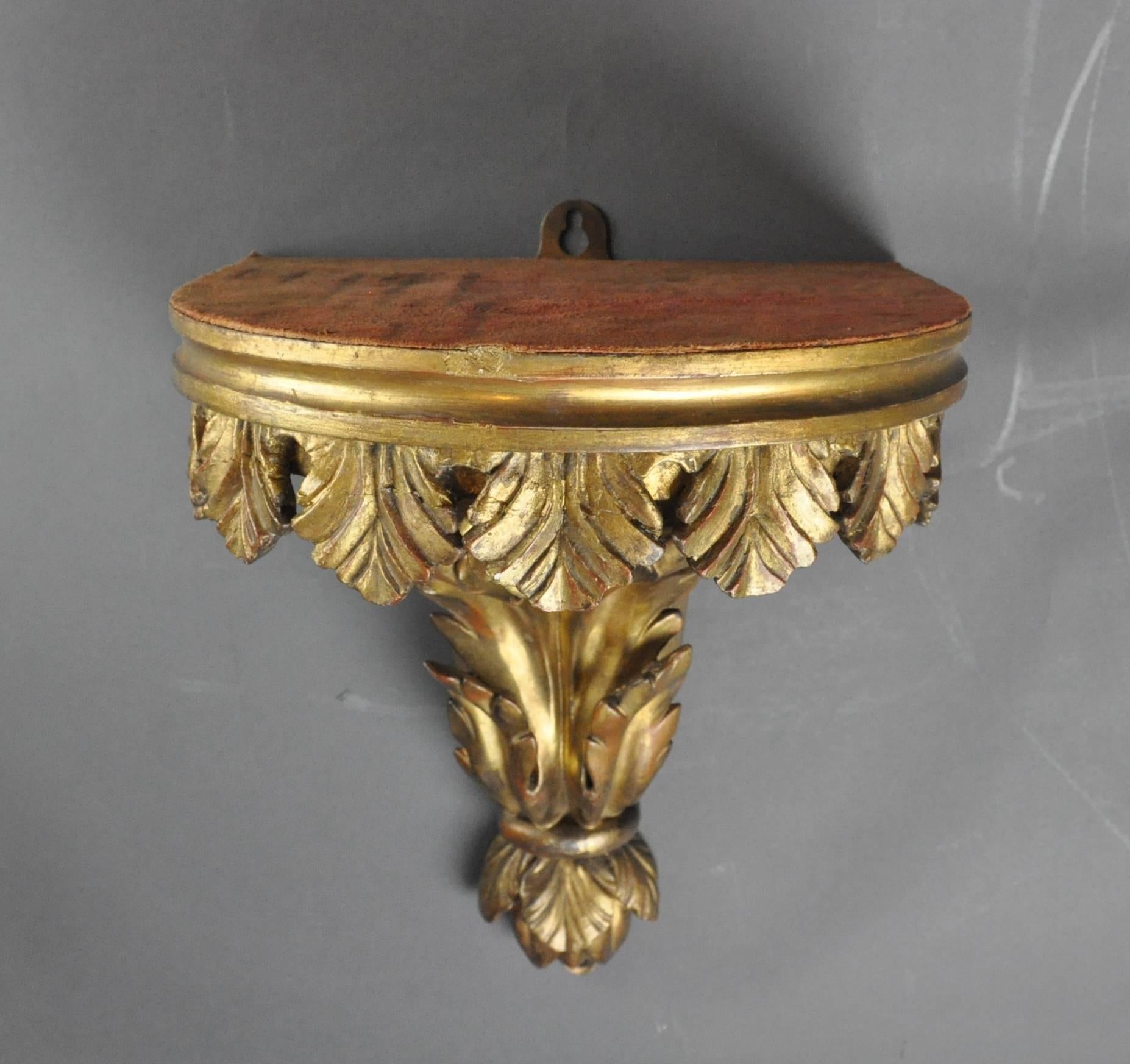 British Late 18th Century Carved Giltwood Wall Bracket For Sale