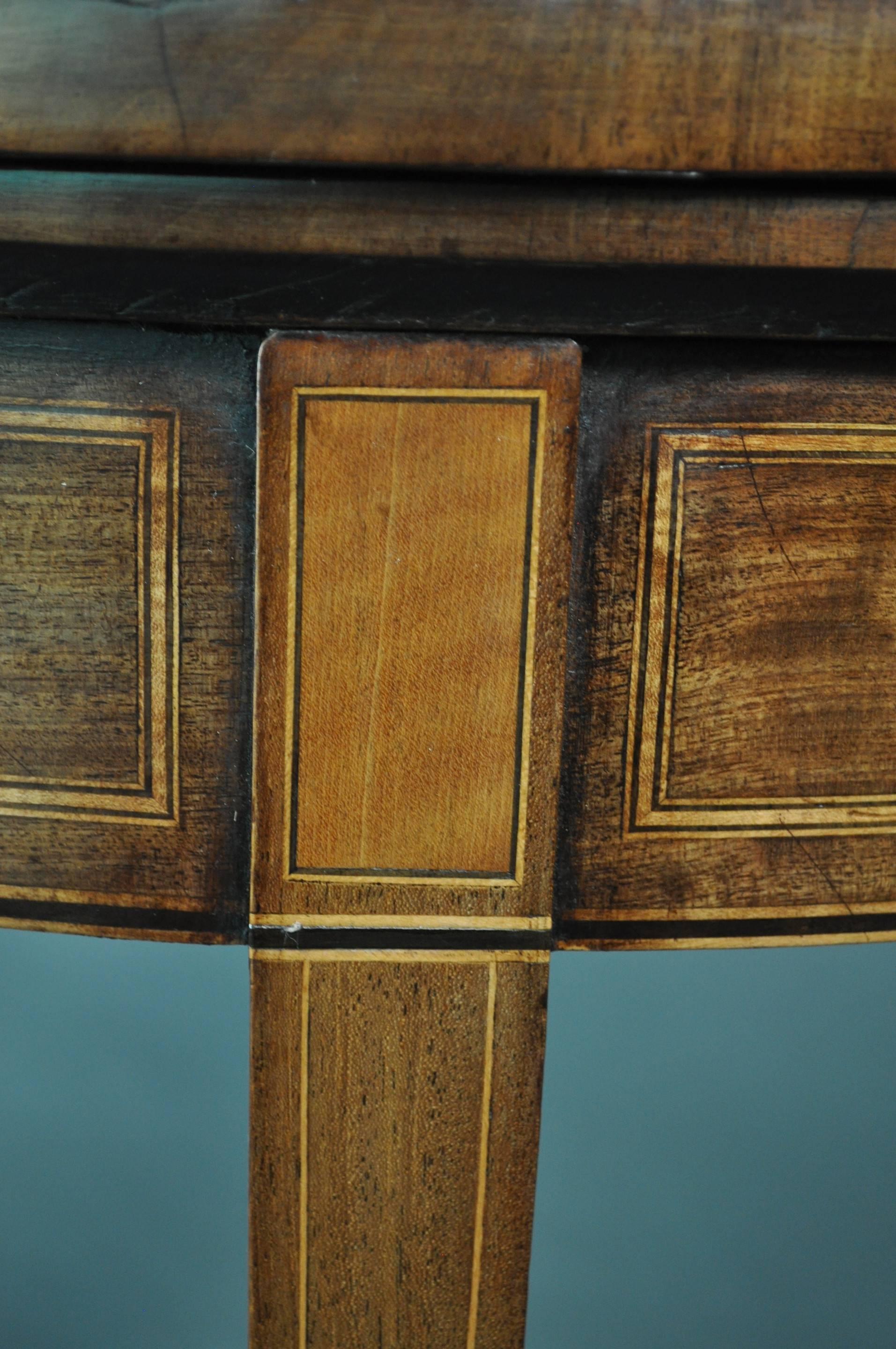 Late 18th Century Hepplewhite Card Table For Sale