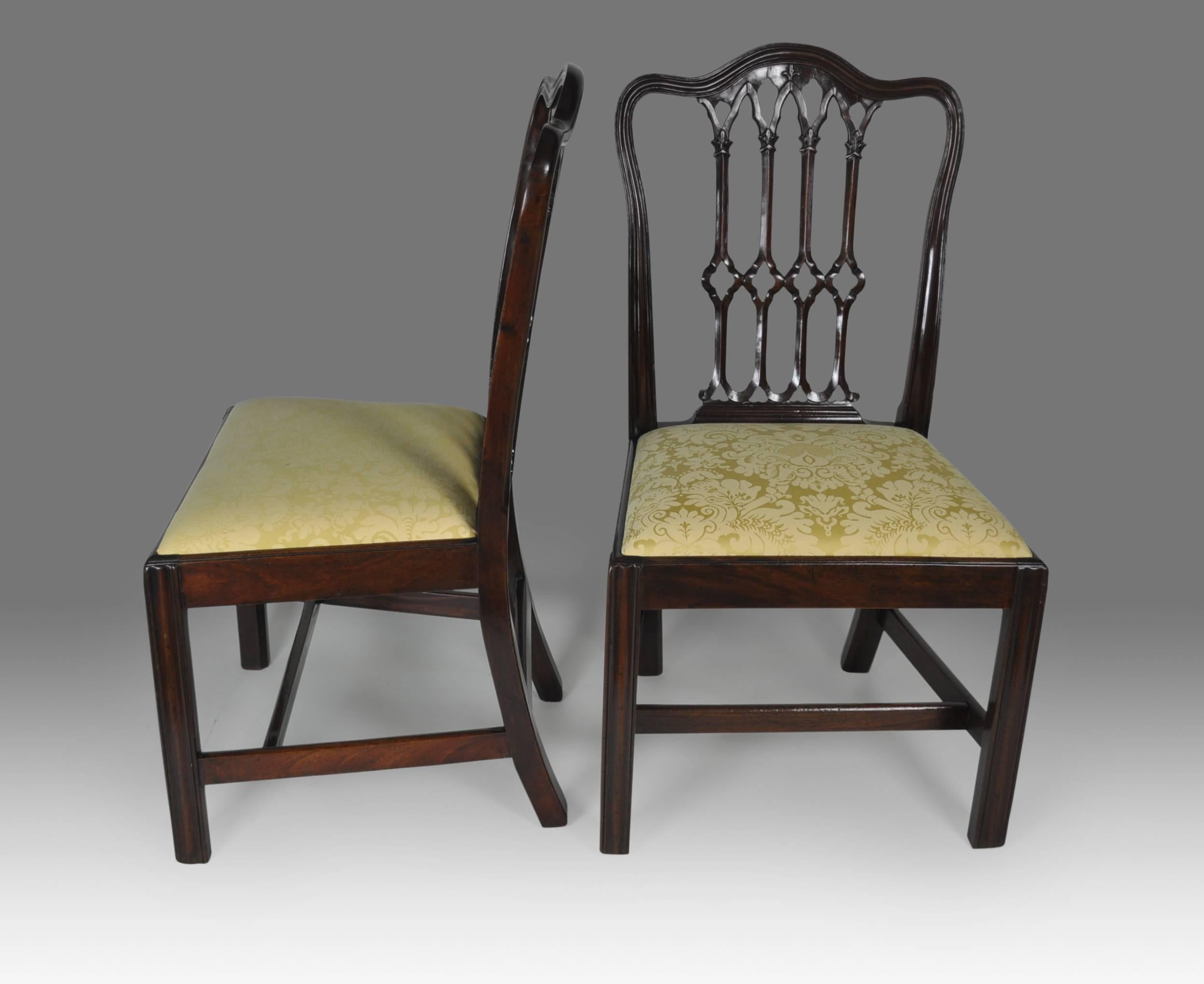 George III Pair of Gothic Chippendale Period Mahogany Chairs For Sale