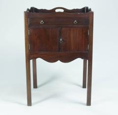 Georgian Mahogany Bedside Cupboard or Table