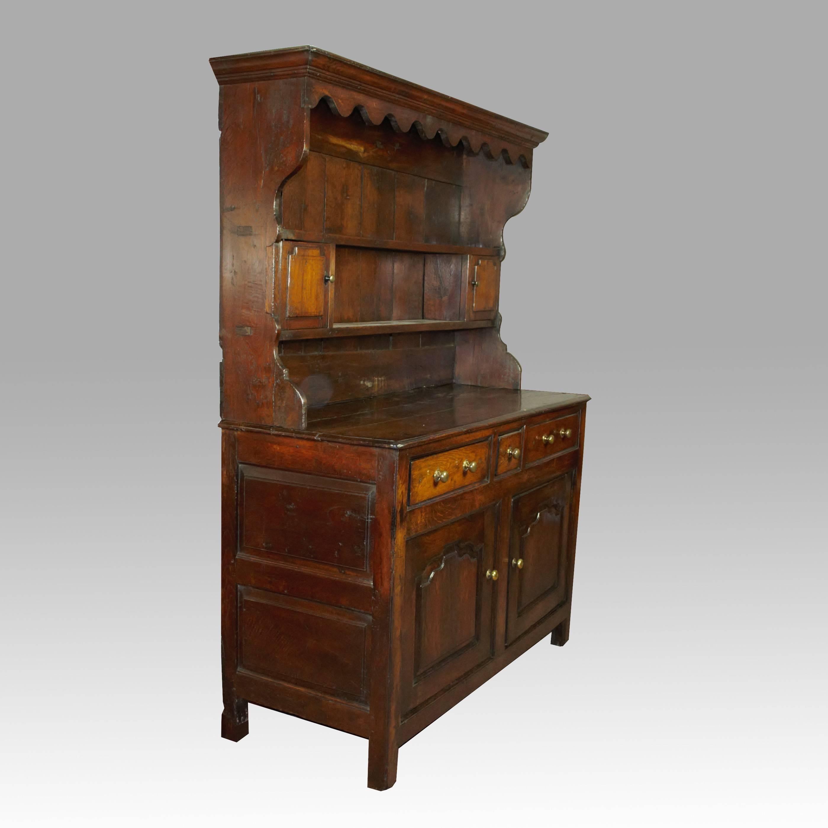 George II Oak Welsh Dresser of Small Size For Sale