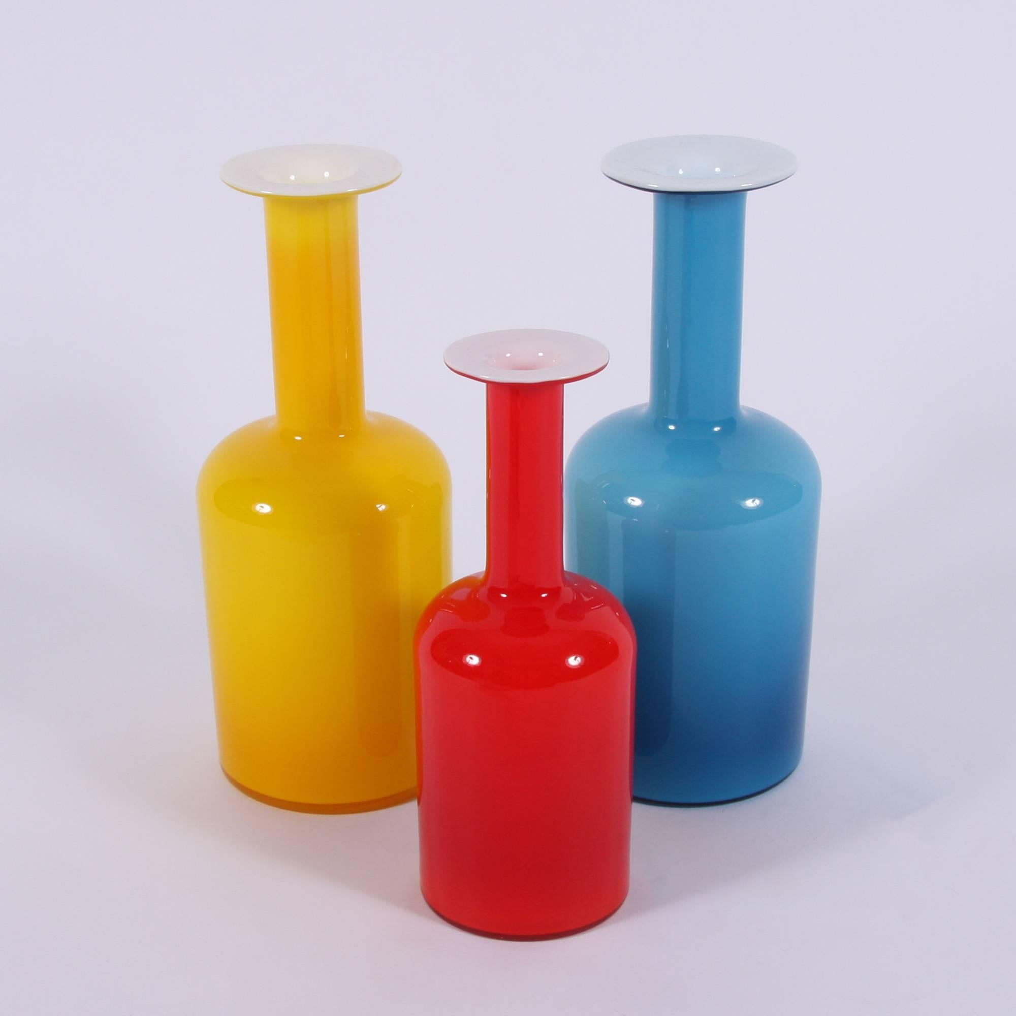 Danish, 1962

A set of the Gulvase by Holmegaard. In yellow, blue and red, each with white inner casing. Designed by Otto Brauer in 1962, based on a 1958 design by Per Lutken. The tallest vase measures height 30.5cm, width 12cm, depth 12cm and the