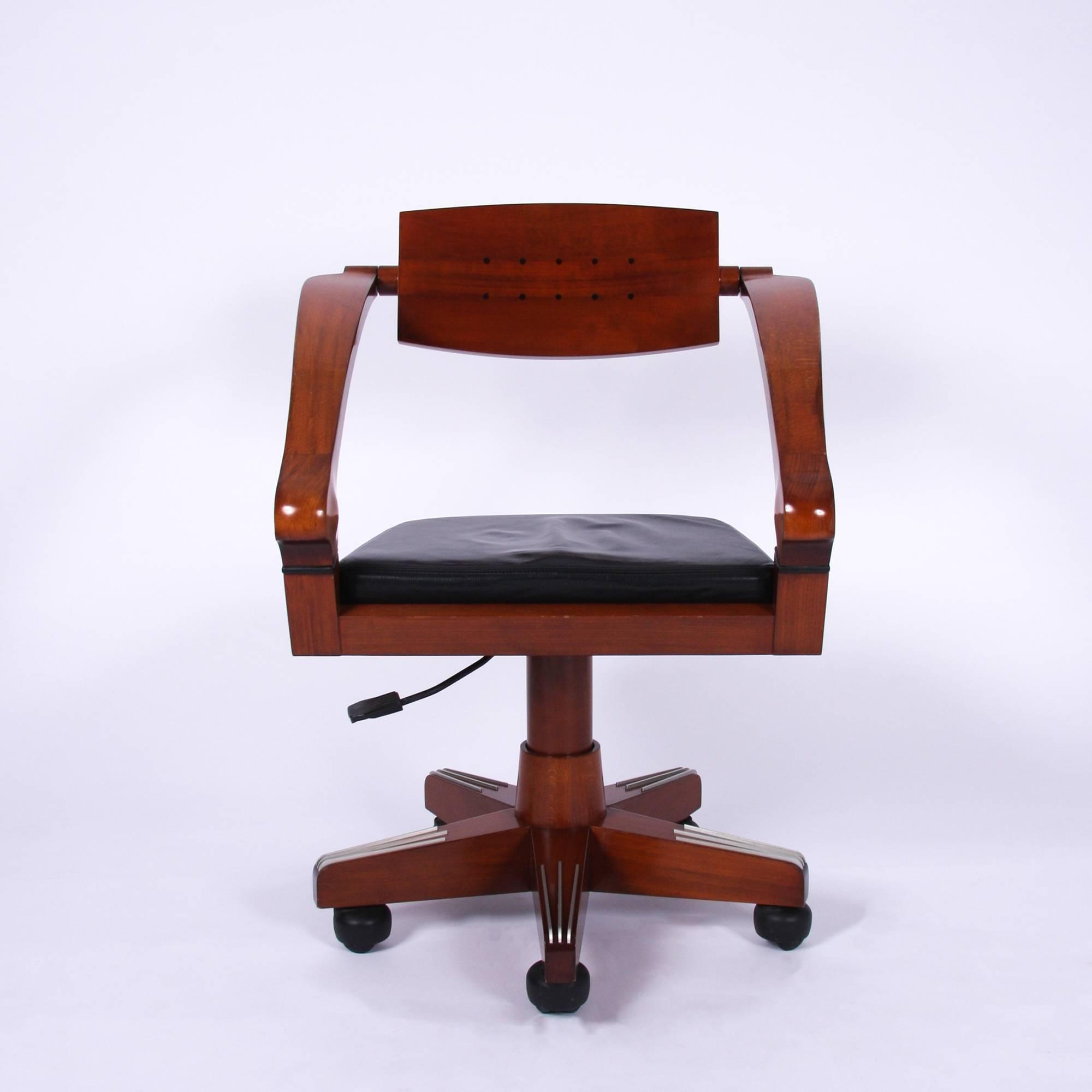 Italian Giorgetti Swivel Chair 2