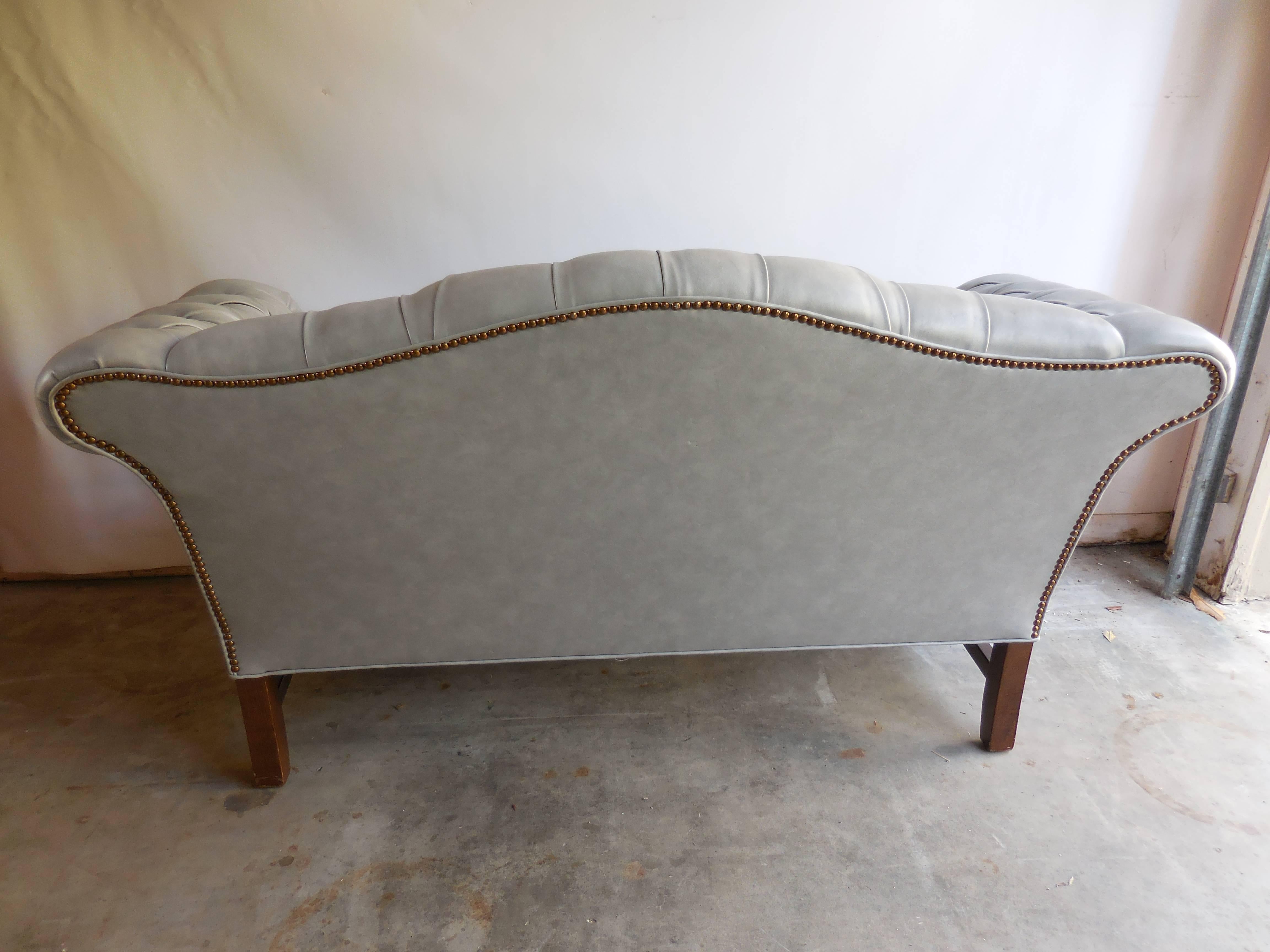 Chippendale Tufted Leather Settee For Sale 1