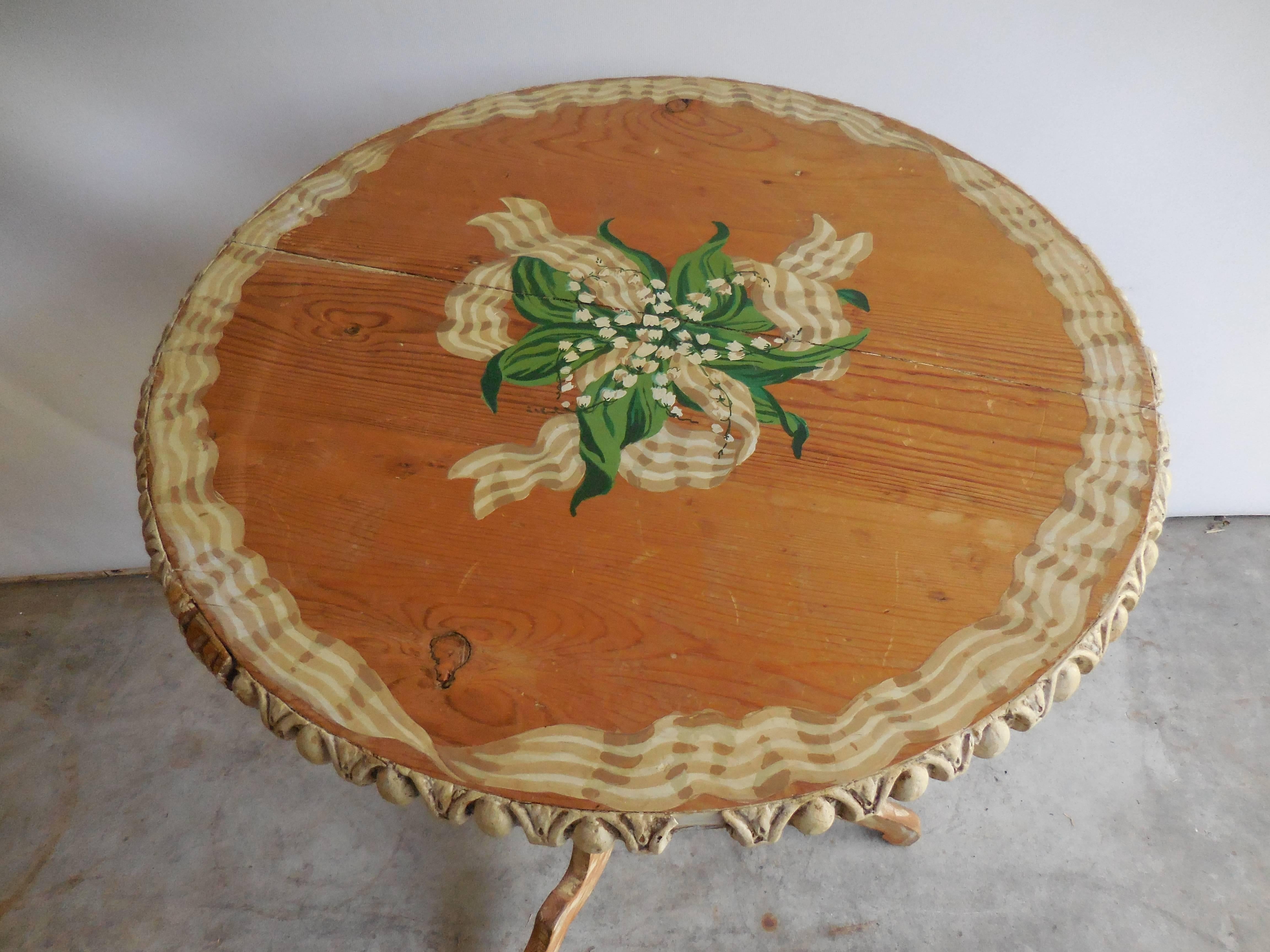 Pine floral painted side table. Circa 1950 