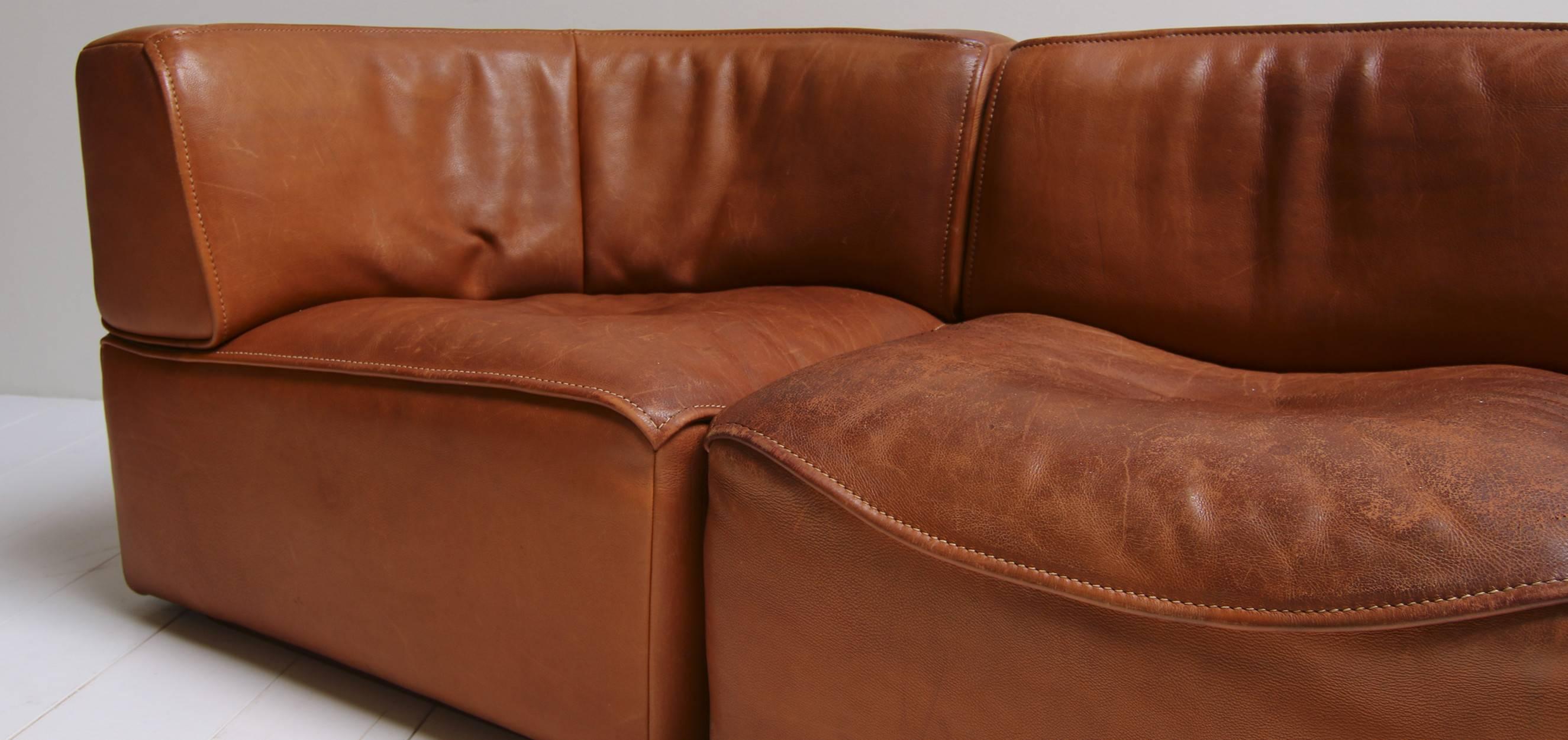 De Sede DS15 Saddle Leather Sofa in Cognac Color 1