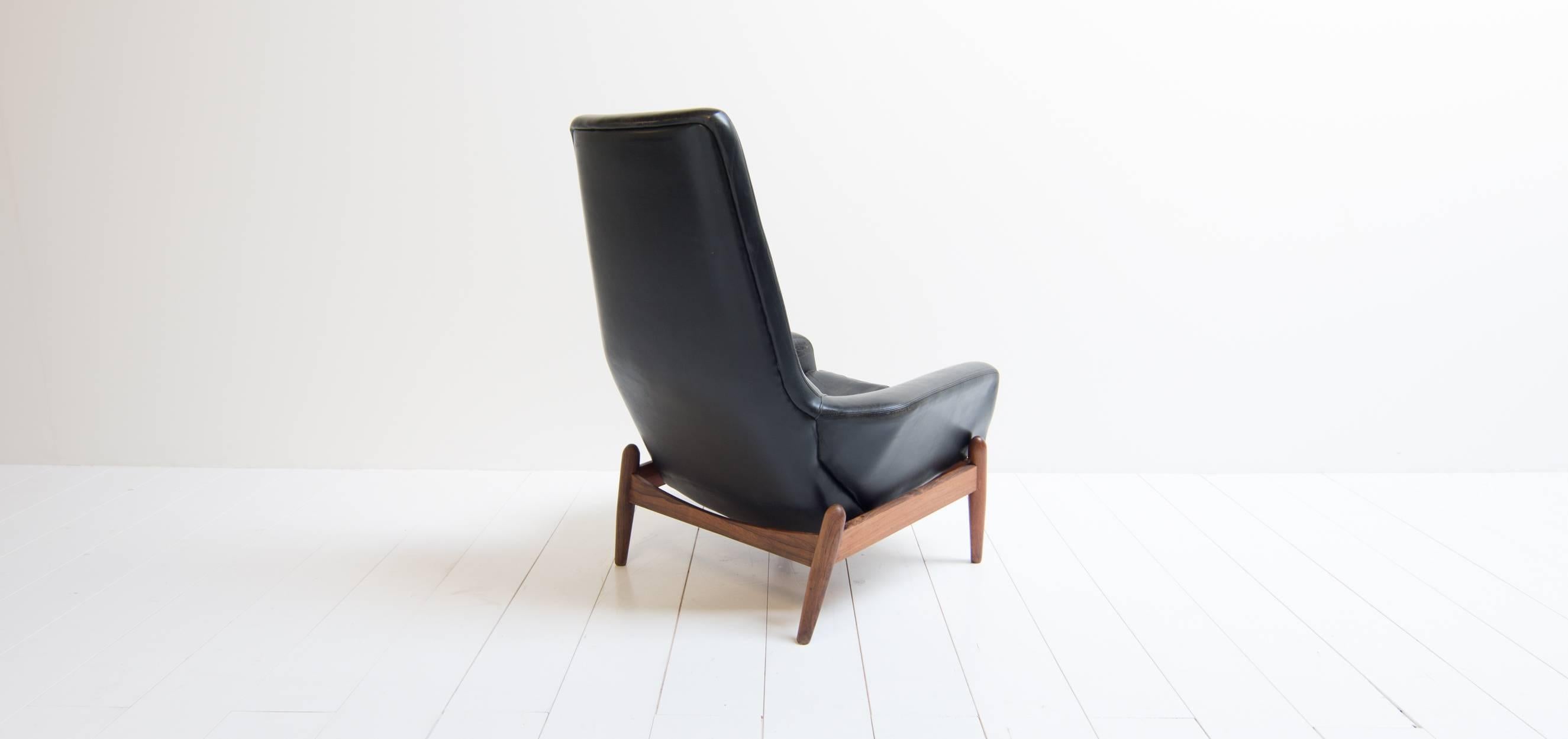 Scandinavian Modern Ib Kofod Larsen Bovenkamp Lounge Chair from the 1960s For Sale