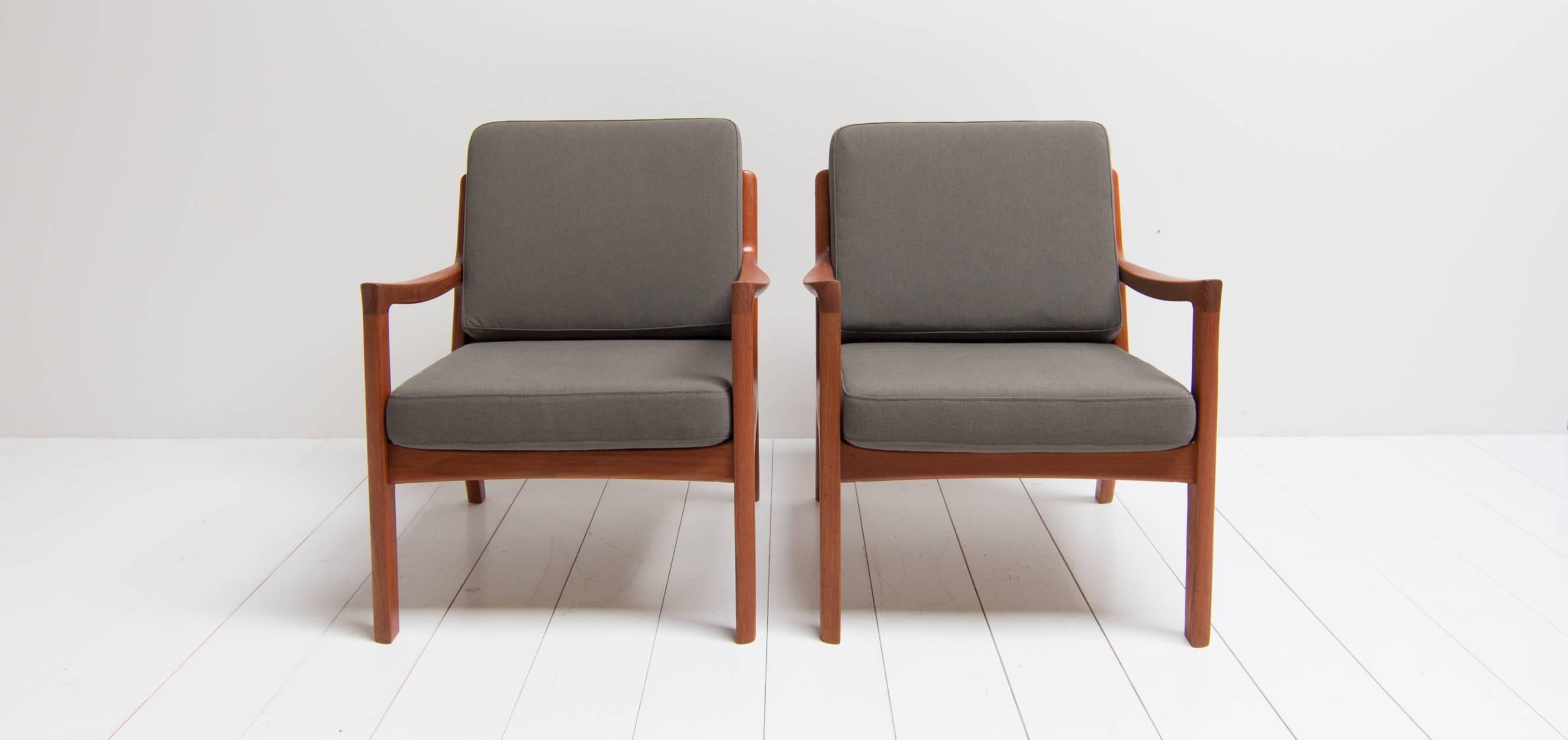 Ole Wanscher Senator Lounge Chairs Produced by France and Son Set of Two In Good Condition In Sint Oedenrode, NL