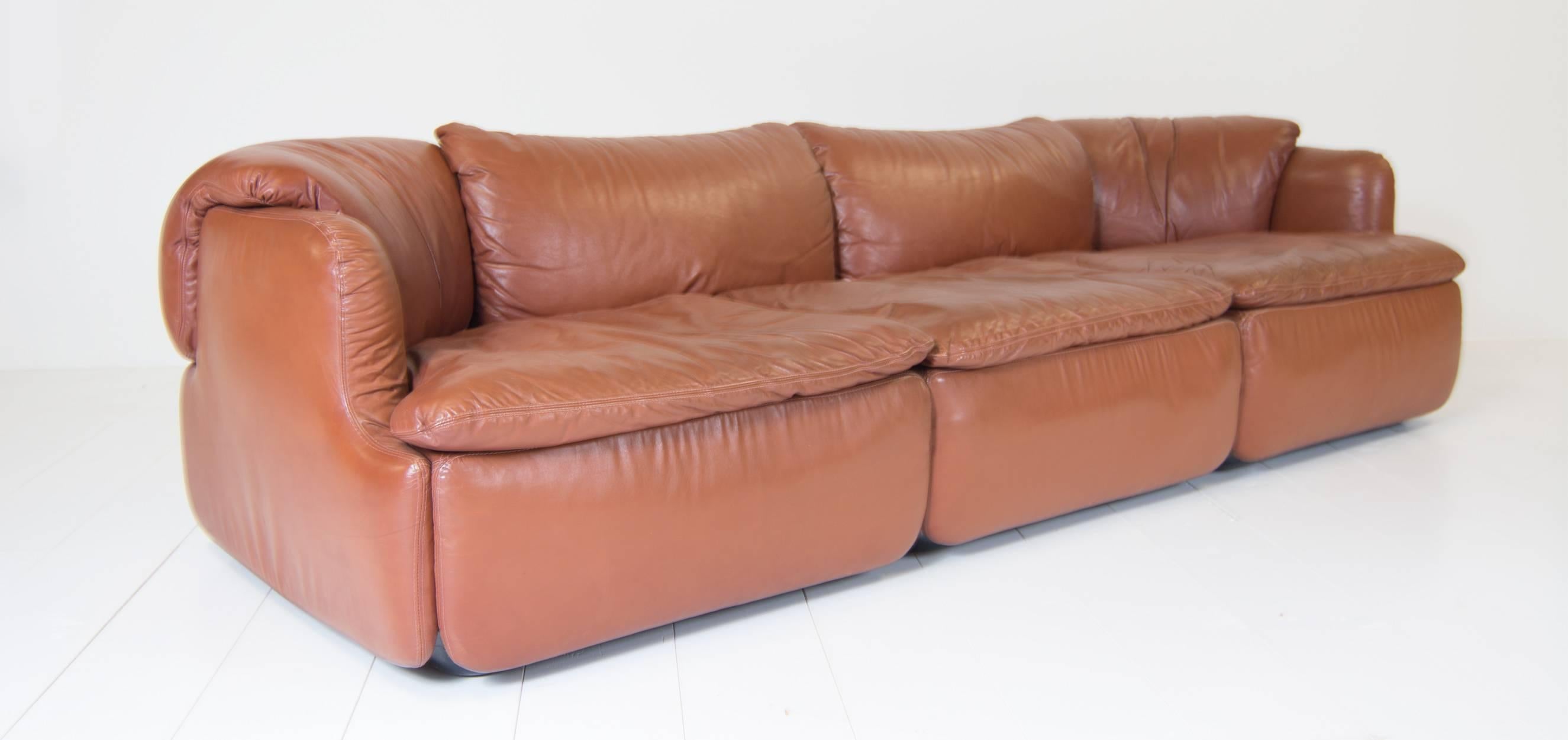 Mid-Century Modern Saporiti Sofa Designed by Alberto Rosselli, Model Confidentiala