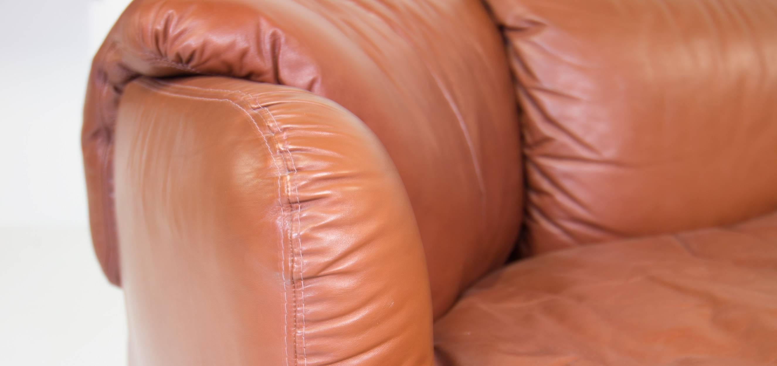 Leather Saporiti Sofa Designed by Alberto Rosselli, Model Confidentiala