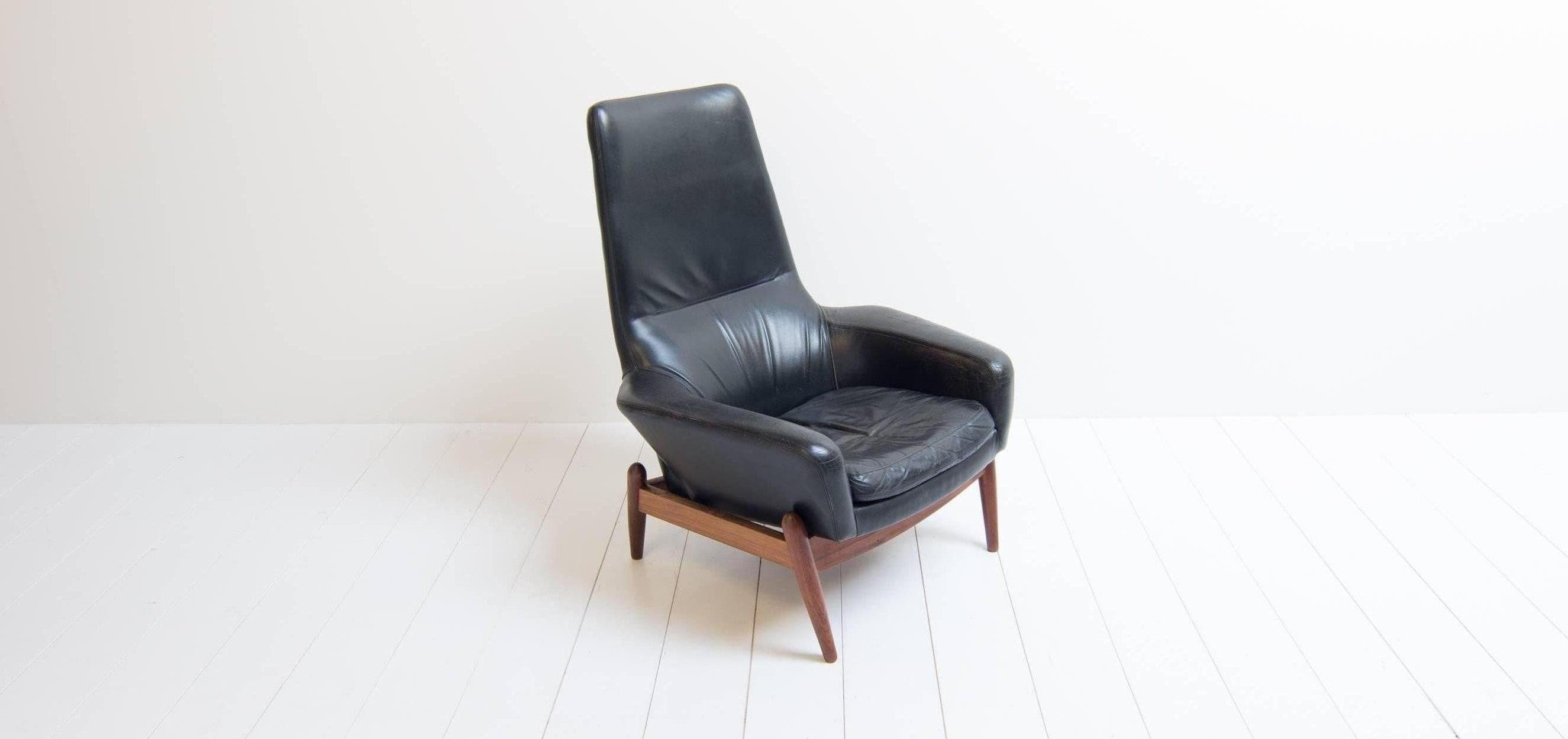 Ib Kofod Larsen Bovenkamp Lounge Chair from the 1960s For Sale 3