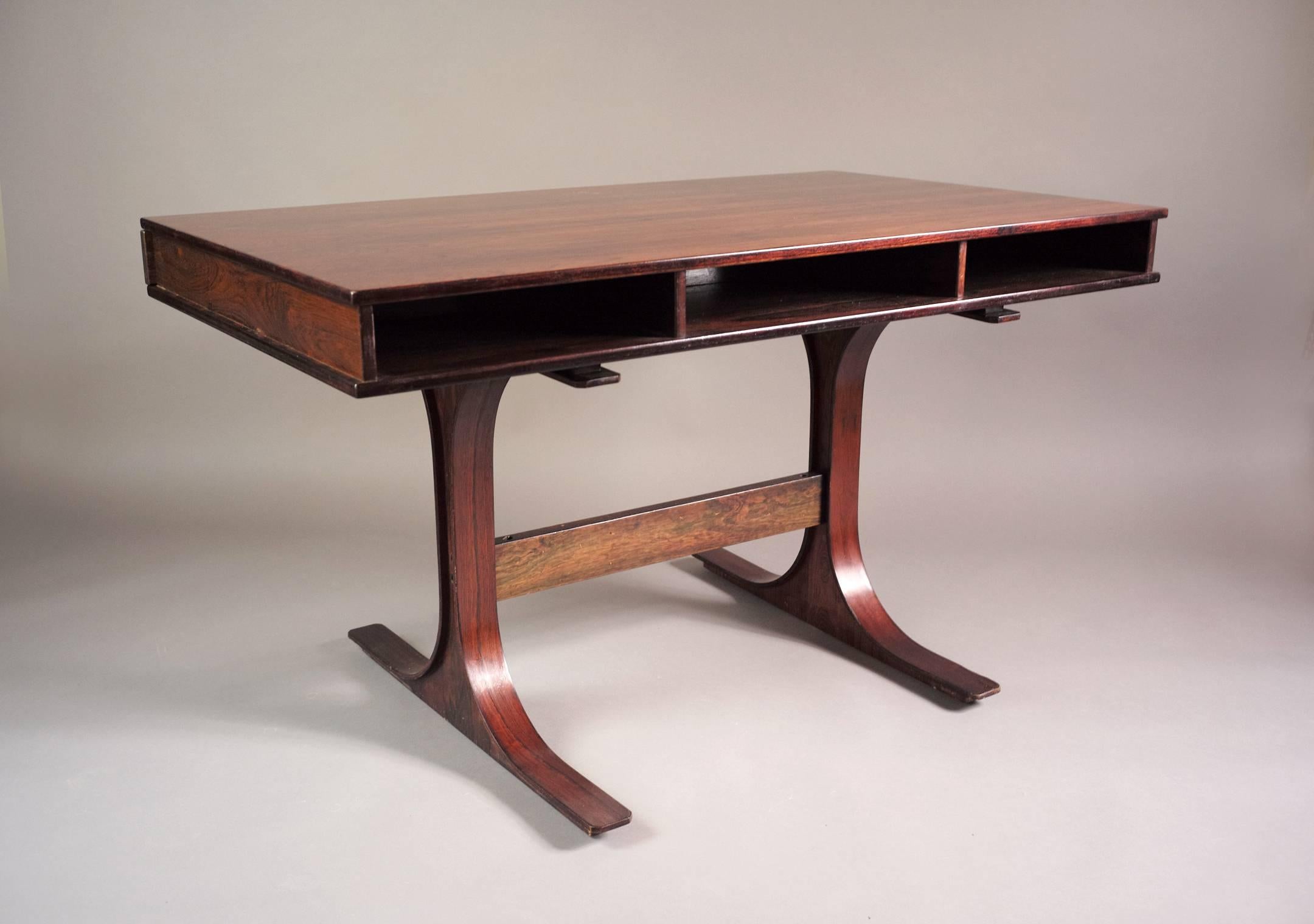 Rosewood Desk by Gianfranco Frattini for Bernini, 1957 1