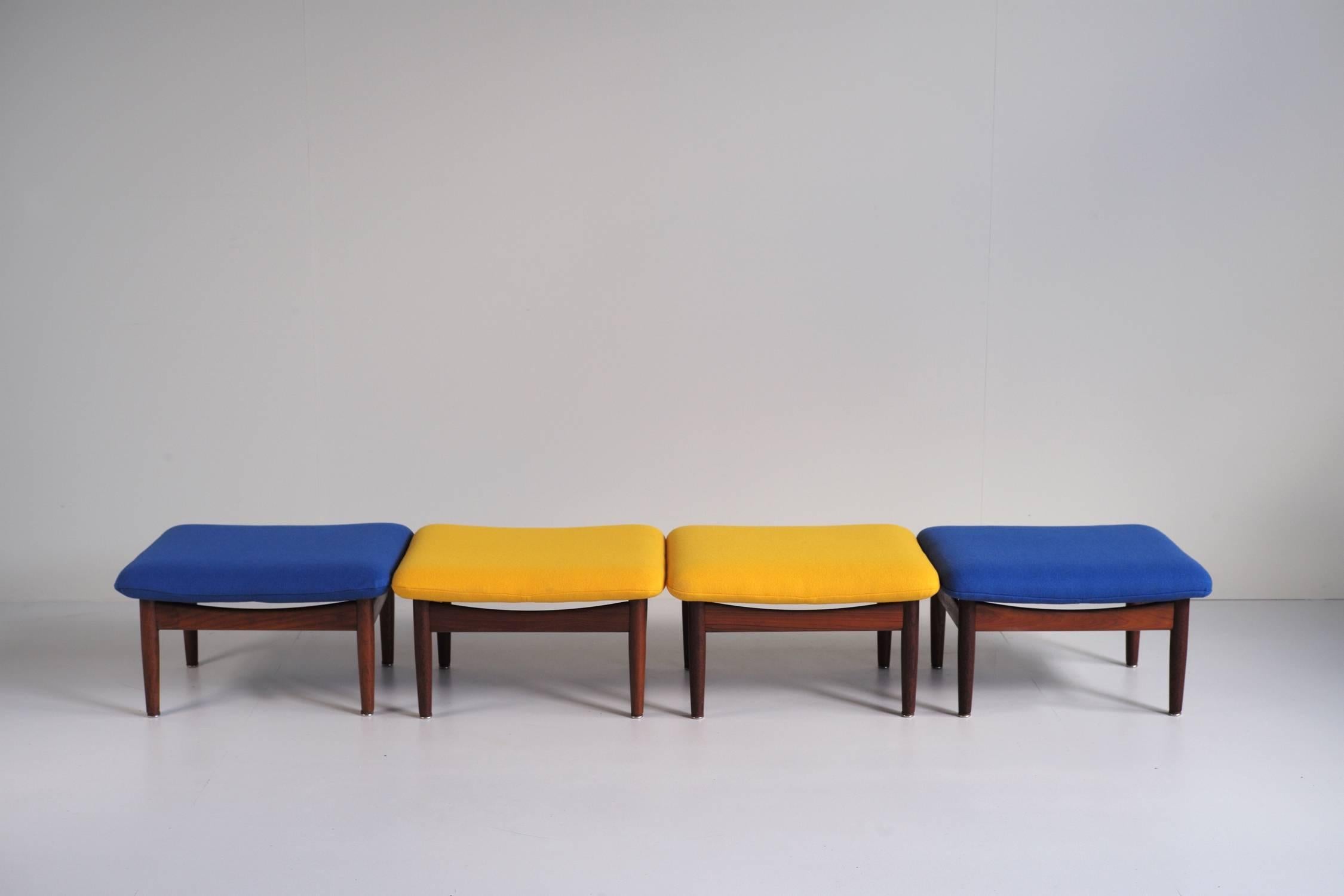 FD 137 Japan Series Stools by Finn Juhl for France & Søn, Set of Two In Excellent Condition In Catonvielle, FR