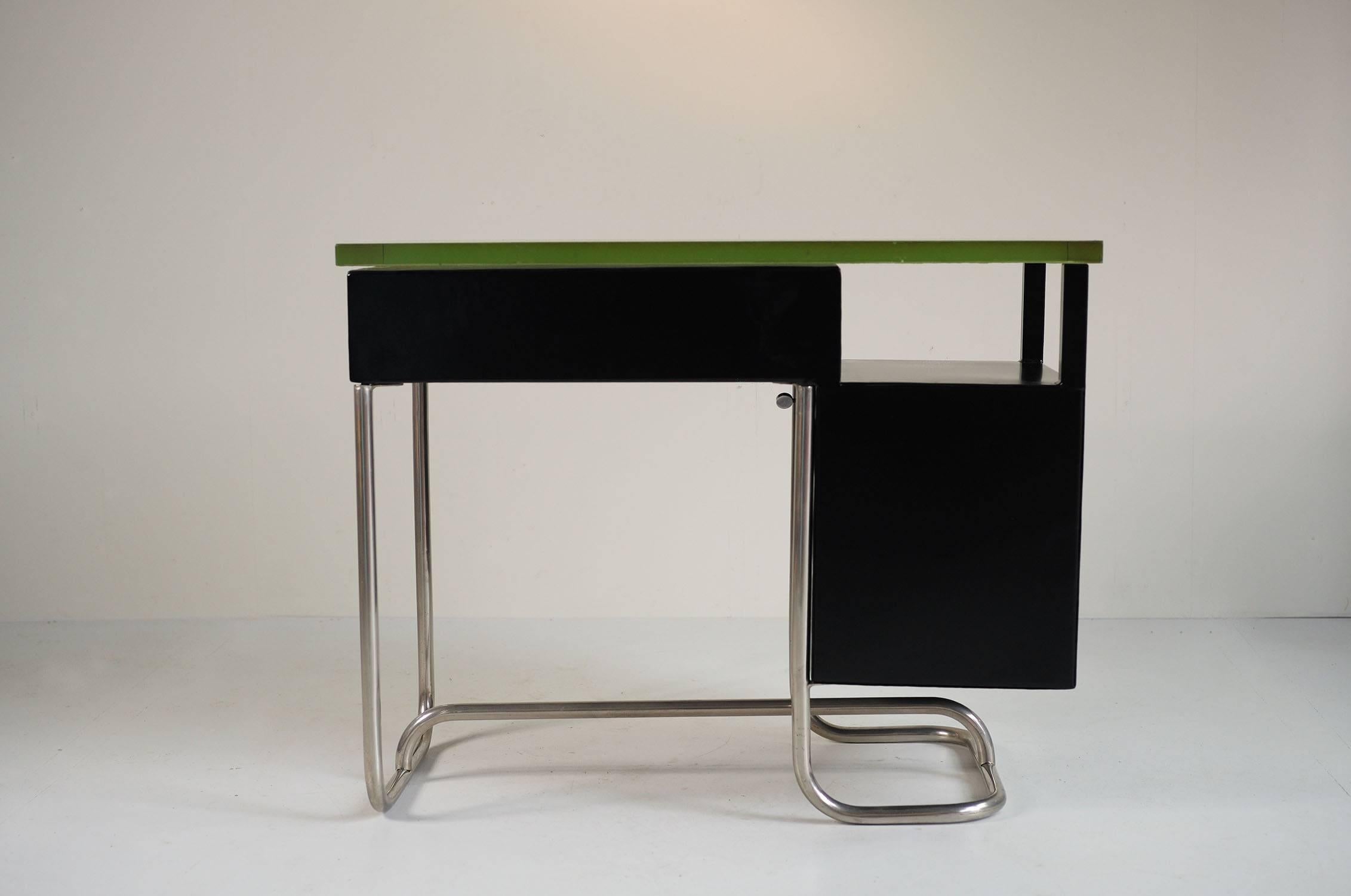 Tubular Desk in Black Lacquered Metal and Glass Slab, 1930 4