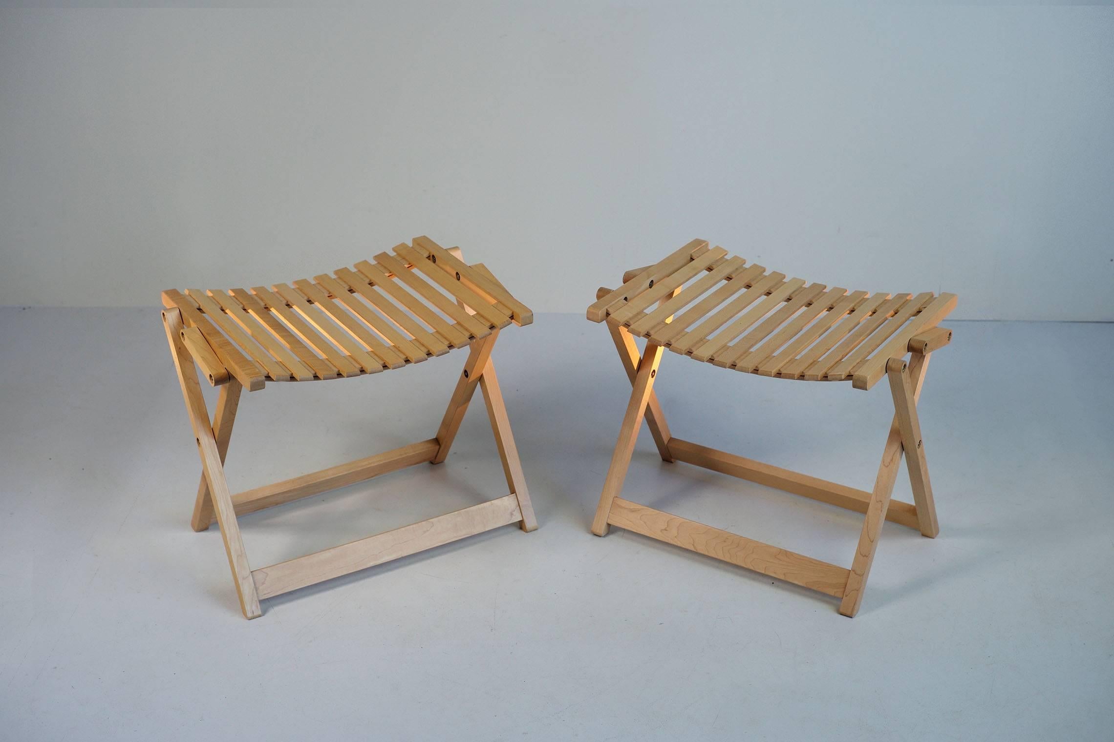 Jean-Claude Duboys: Pair of A4 maple stools, France 1980 For Sale 2