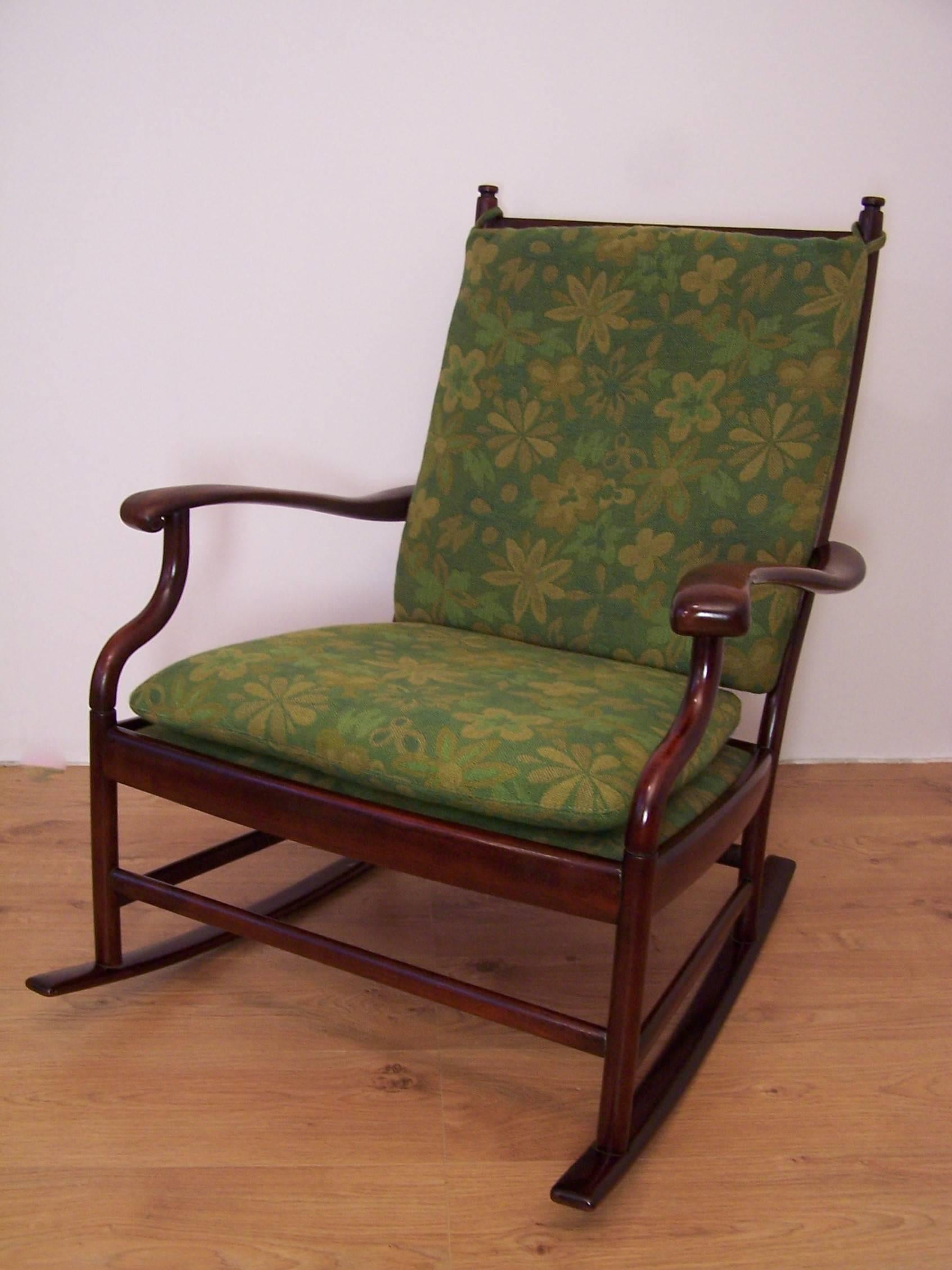 Wool Vintage Rosewood Rocking-Chair from Simmons