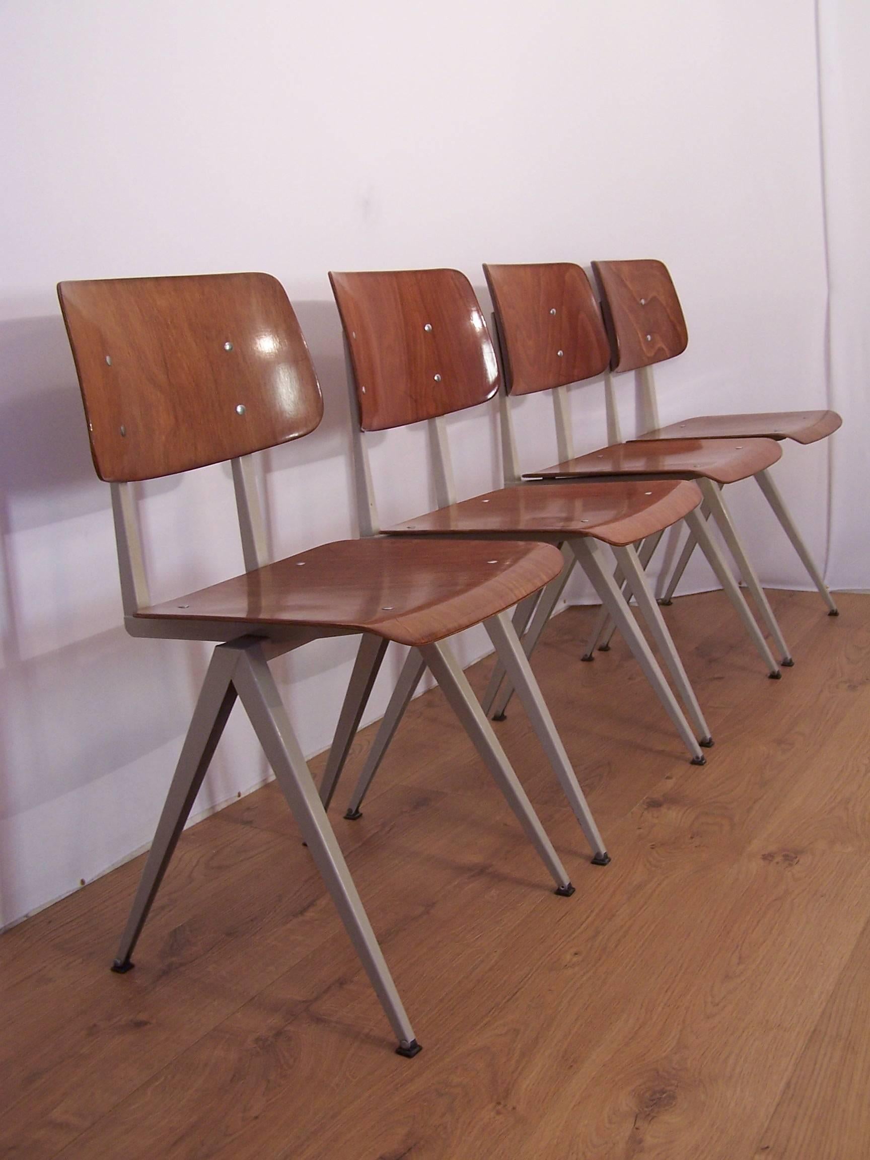 20th Century Set of Four Vintage Model S16 Chairs from Galvanitas