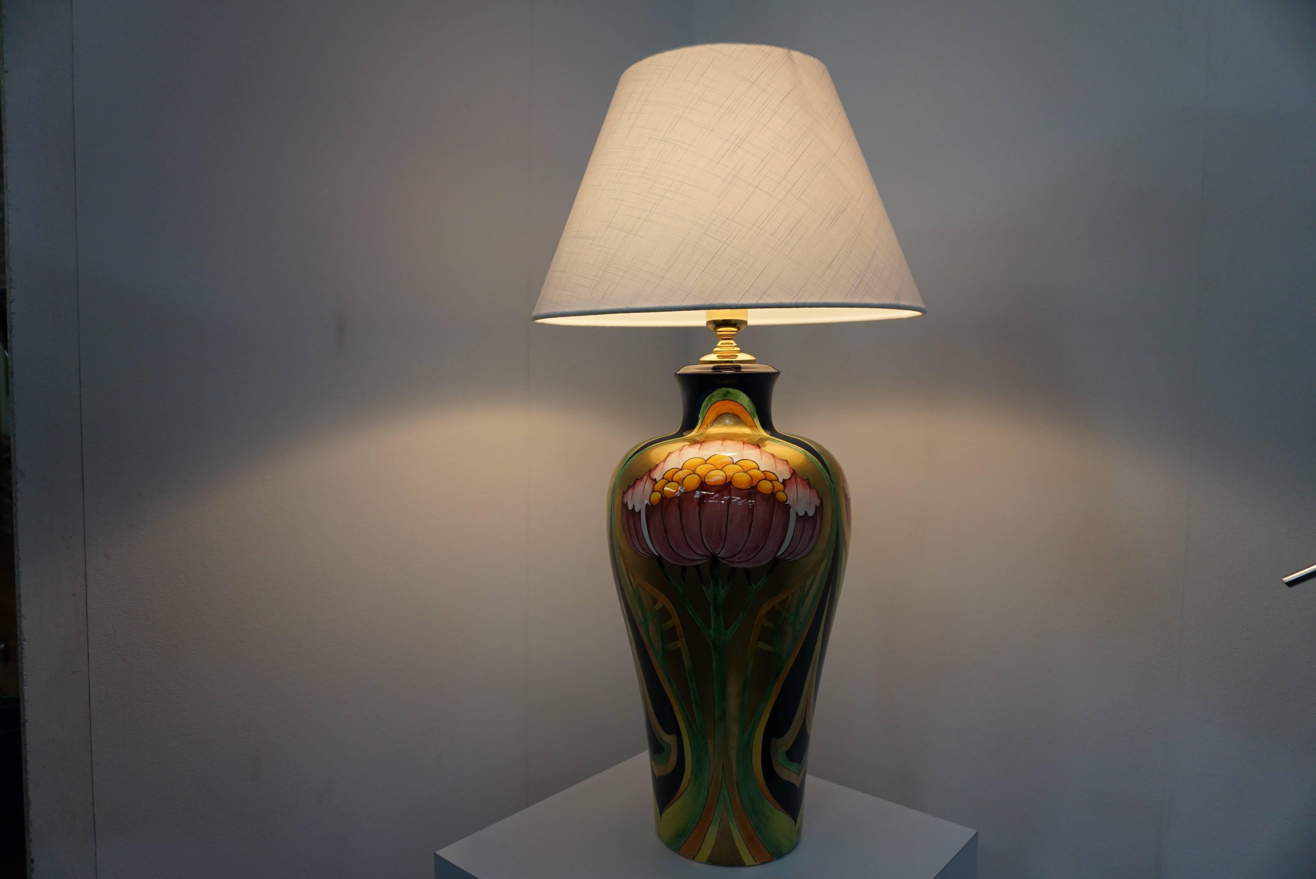 Lampe en céramique colorée de conception italienne par « Paolo Marioni » en vente 1