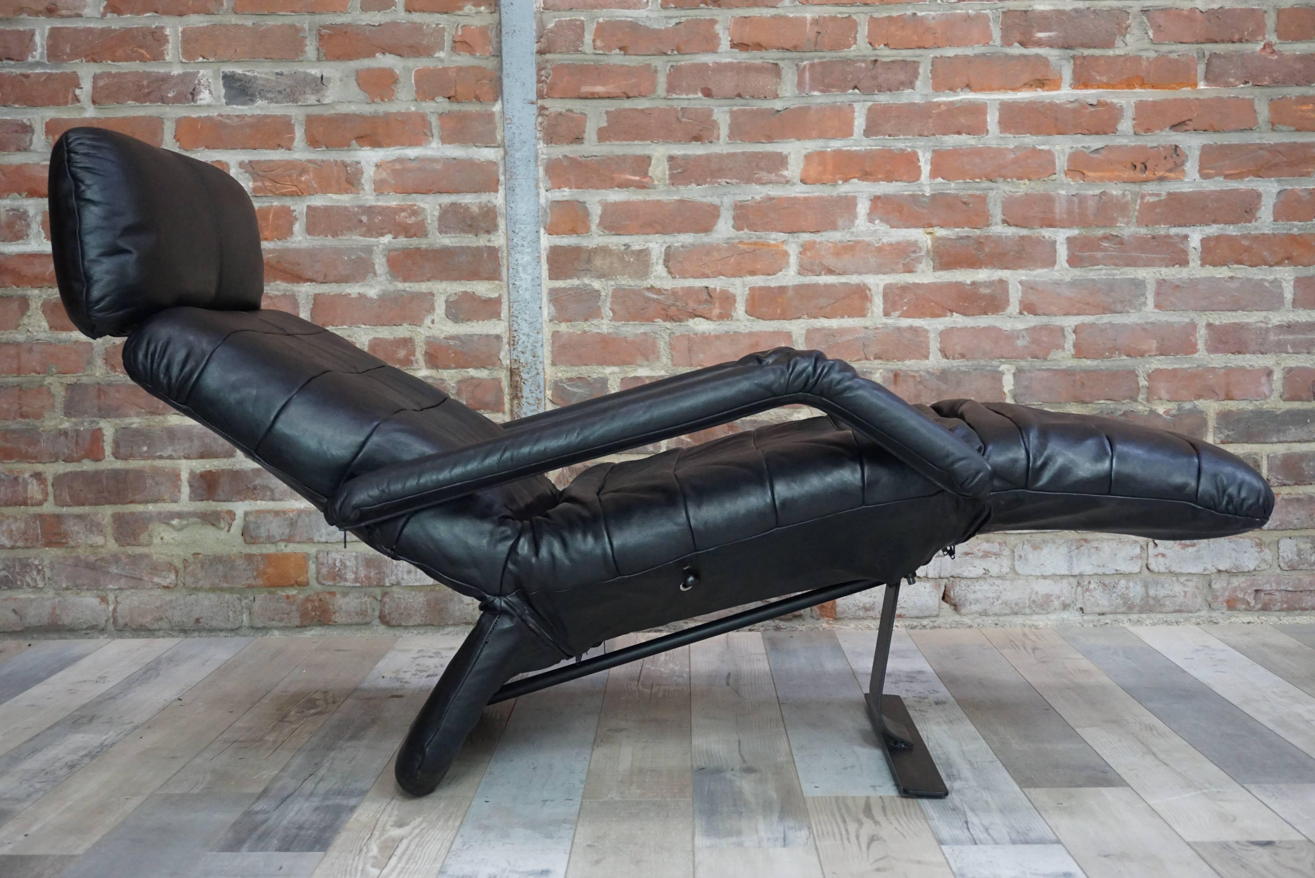 European Leather Relax Armchair 'Chaise Longue'