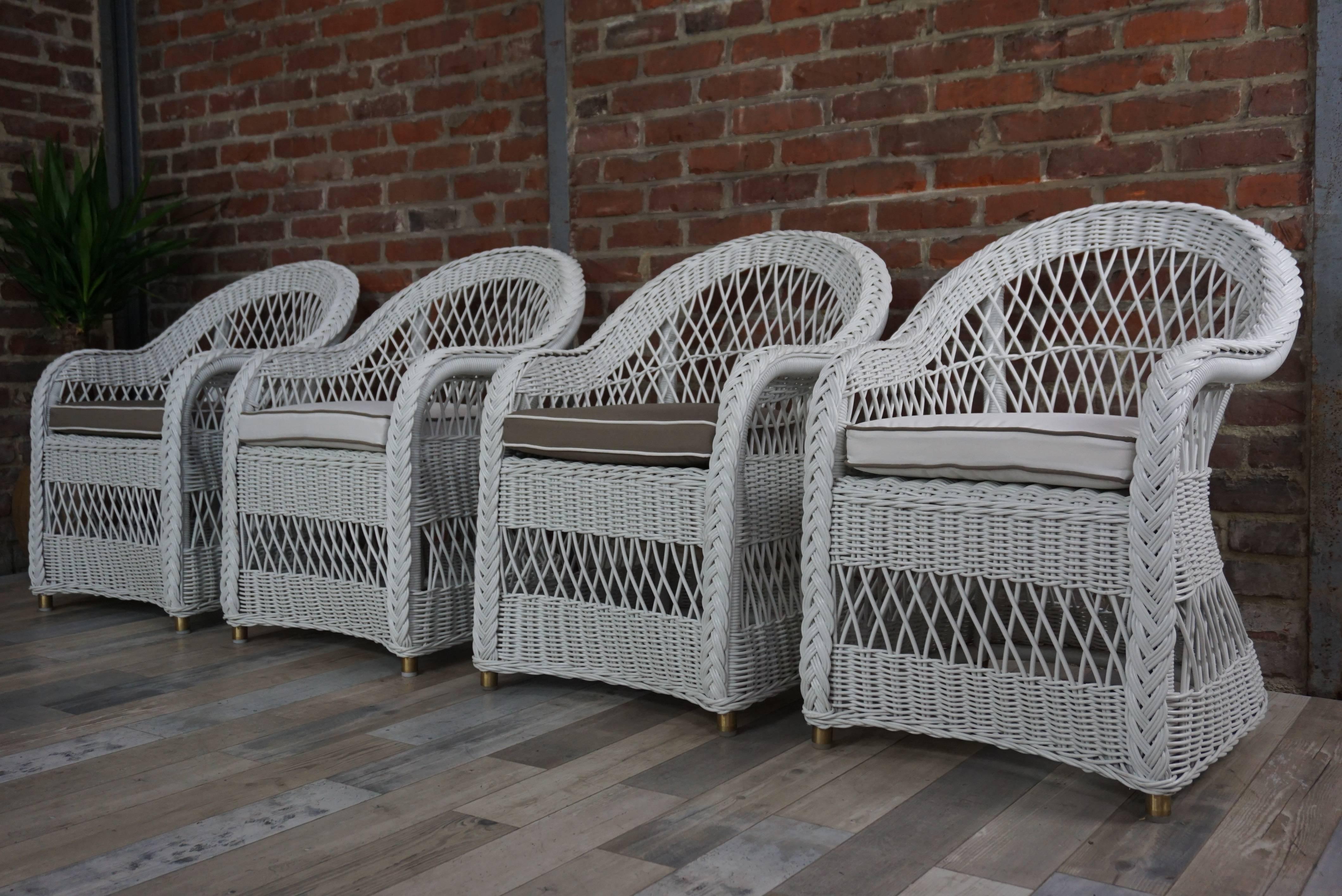 Set of Four White Wicker Rattan Armchairs 3