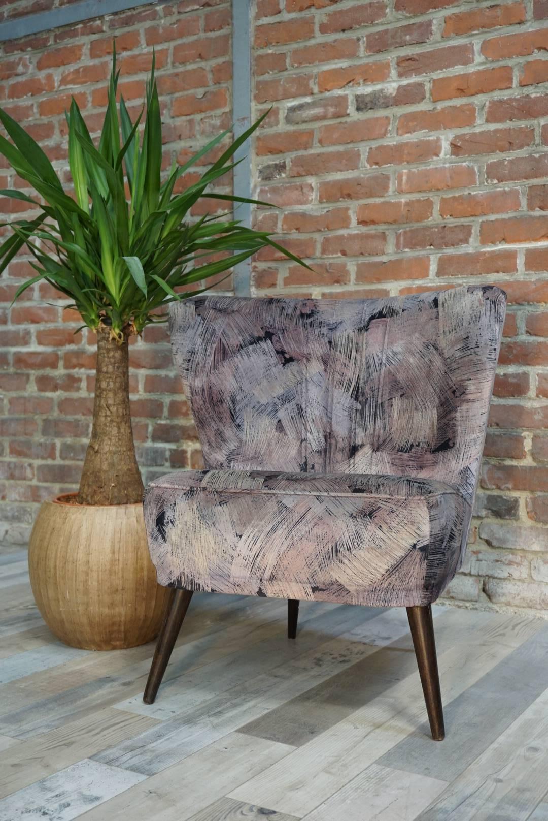 Mid-Century Modern Adorable Armchair Cocktail from the 1950s with Graphic Velvet