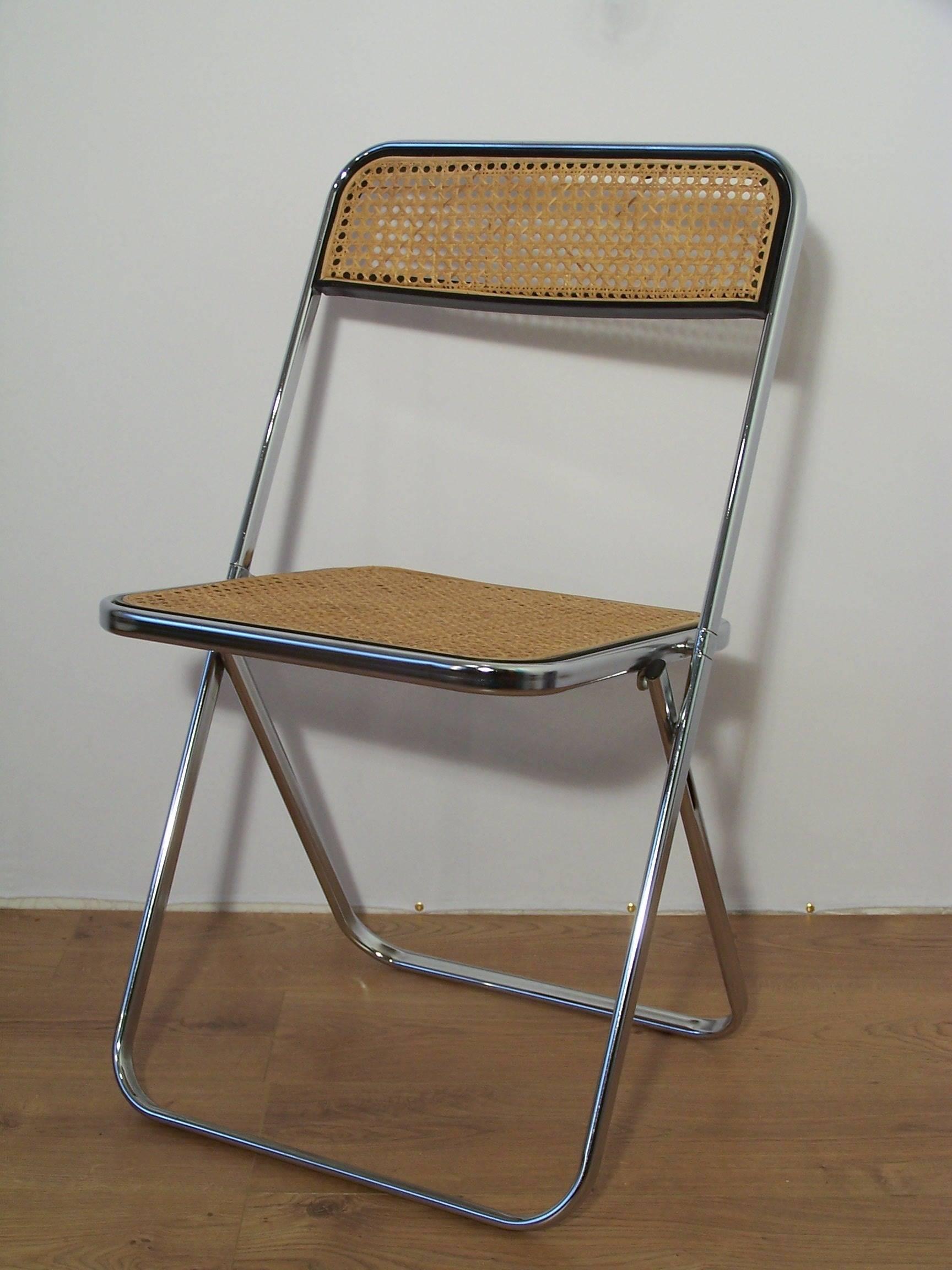 Castelli Style Chrome and Cane Pair of Folding Chairs In Excellent Condition In Tourcoing, FR