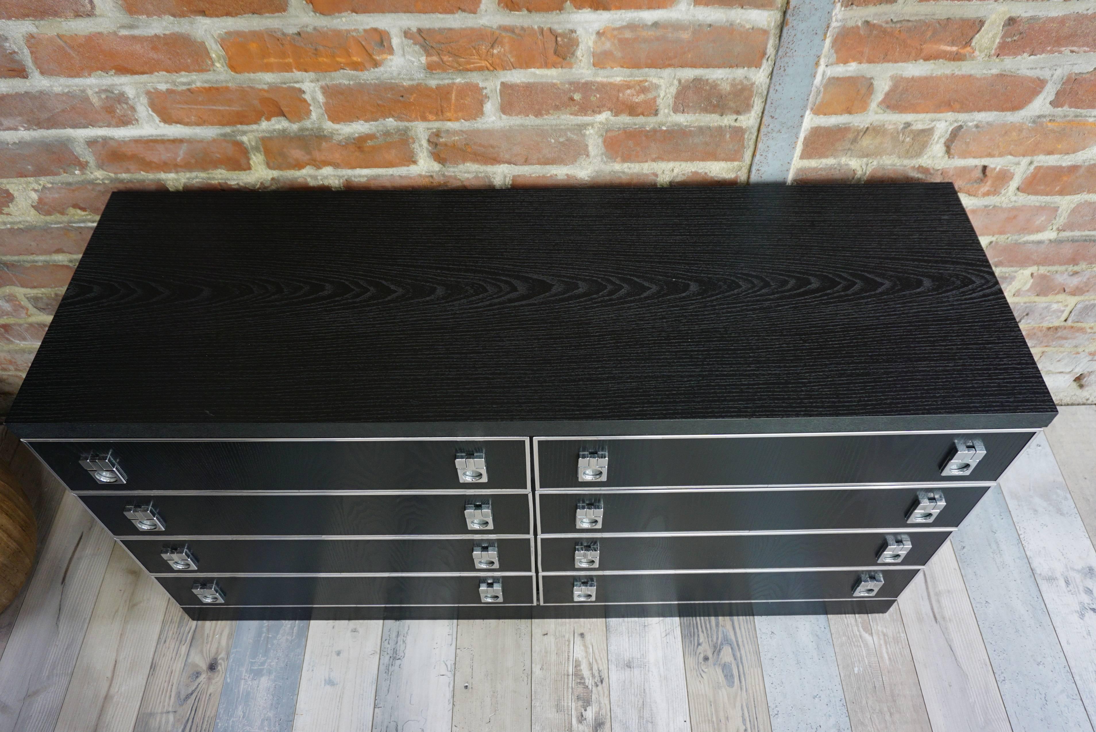 Long Vintage Black Wood Dresser with Eight Drawers In Excellent Condition In Tourcoing, FR