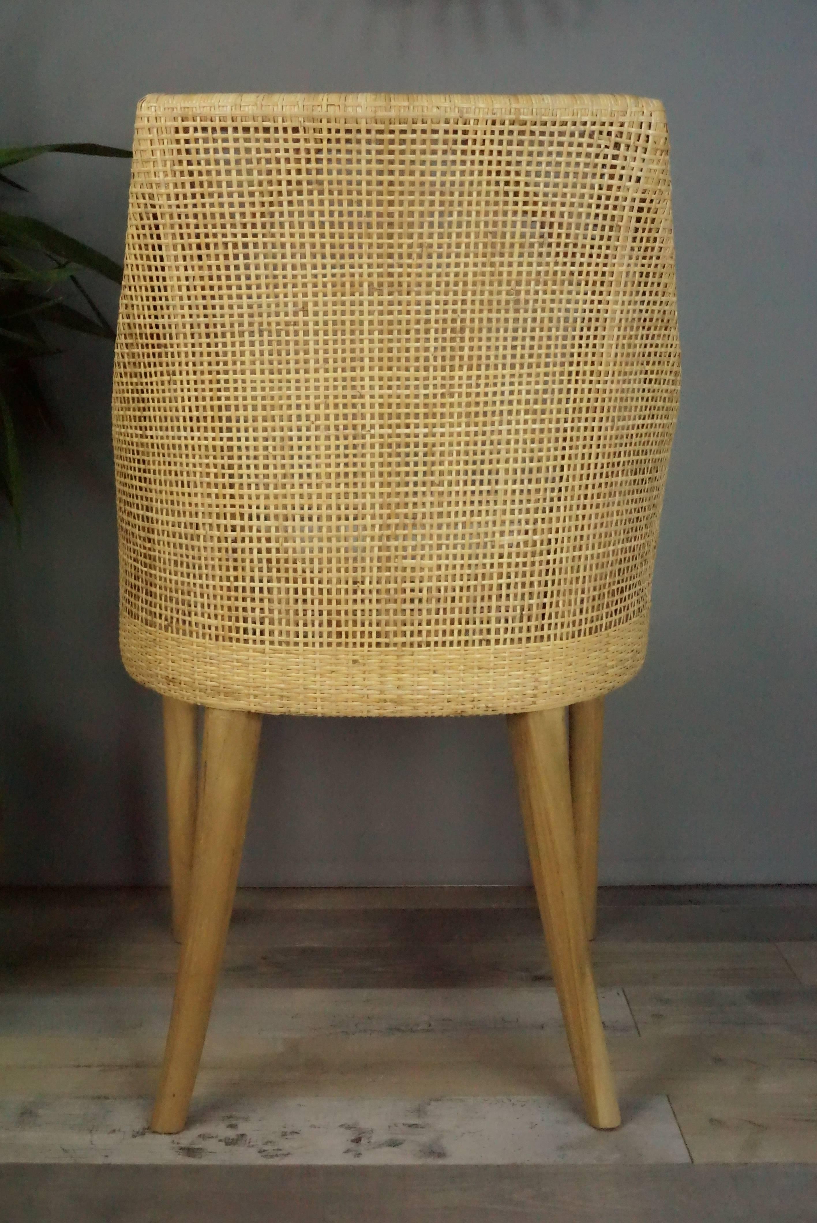 Contemporary Set of Six Dining Armchairs Rattan and Wooden 