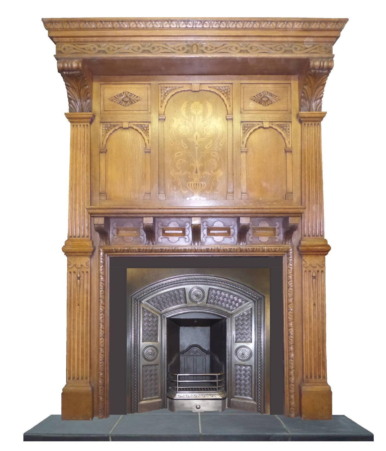 Late 19th Century Arts and Craft Burnished Cast Iron Fireplace Insert In Excellent Condition For Sale In Leicester, Leicestershire