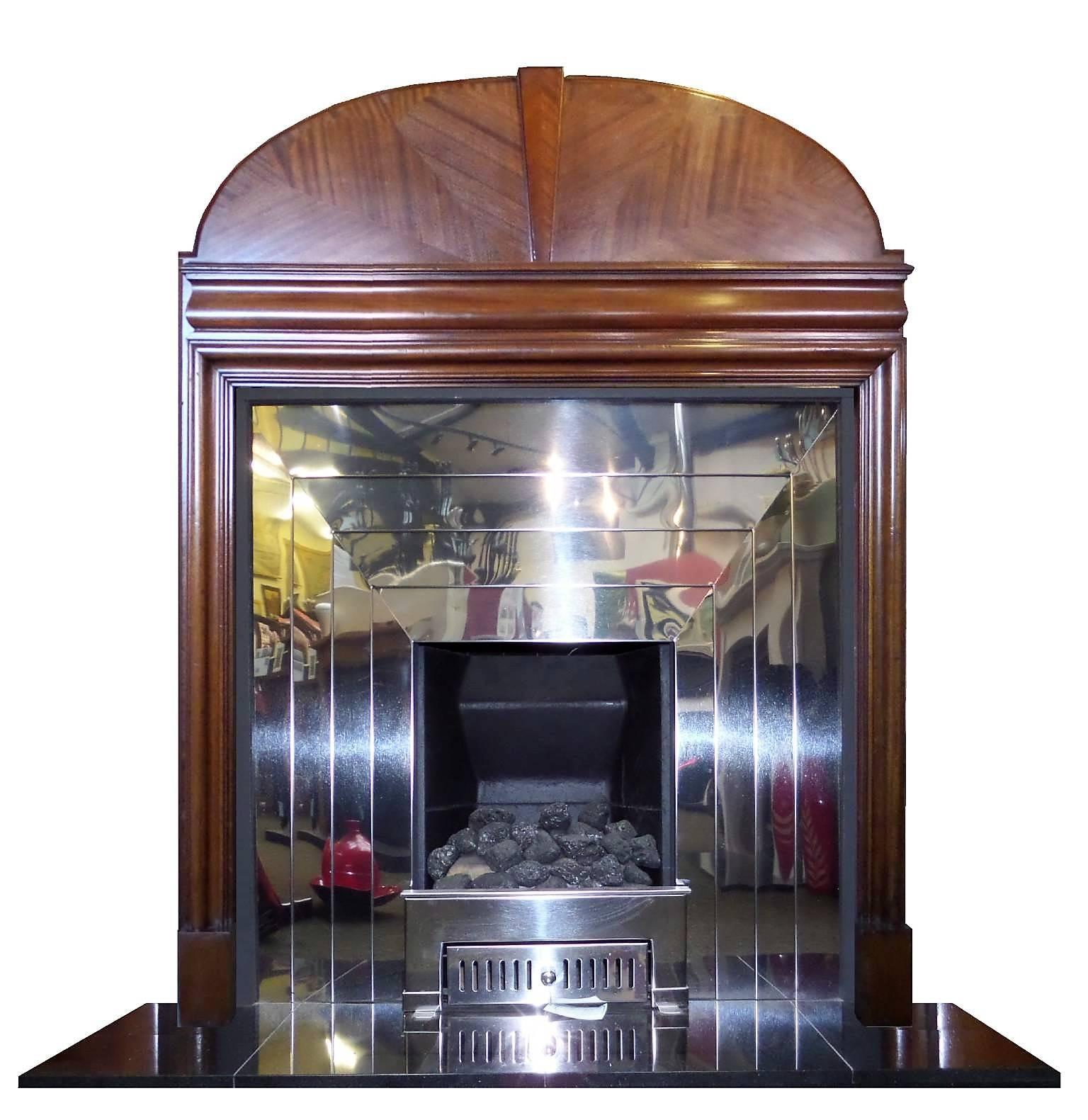 Woodwork Art Deco, 1930s Mahogany Wood Mantel Fireplace Surround For Sale