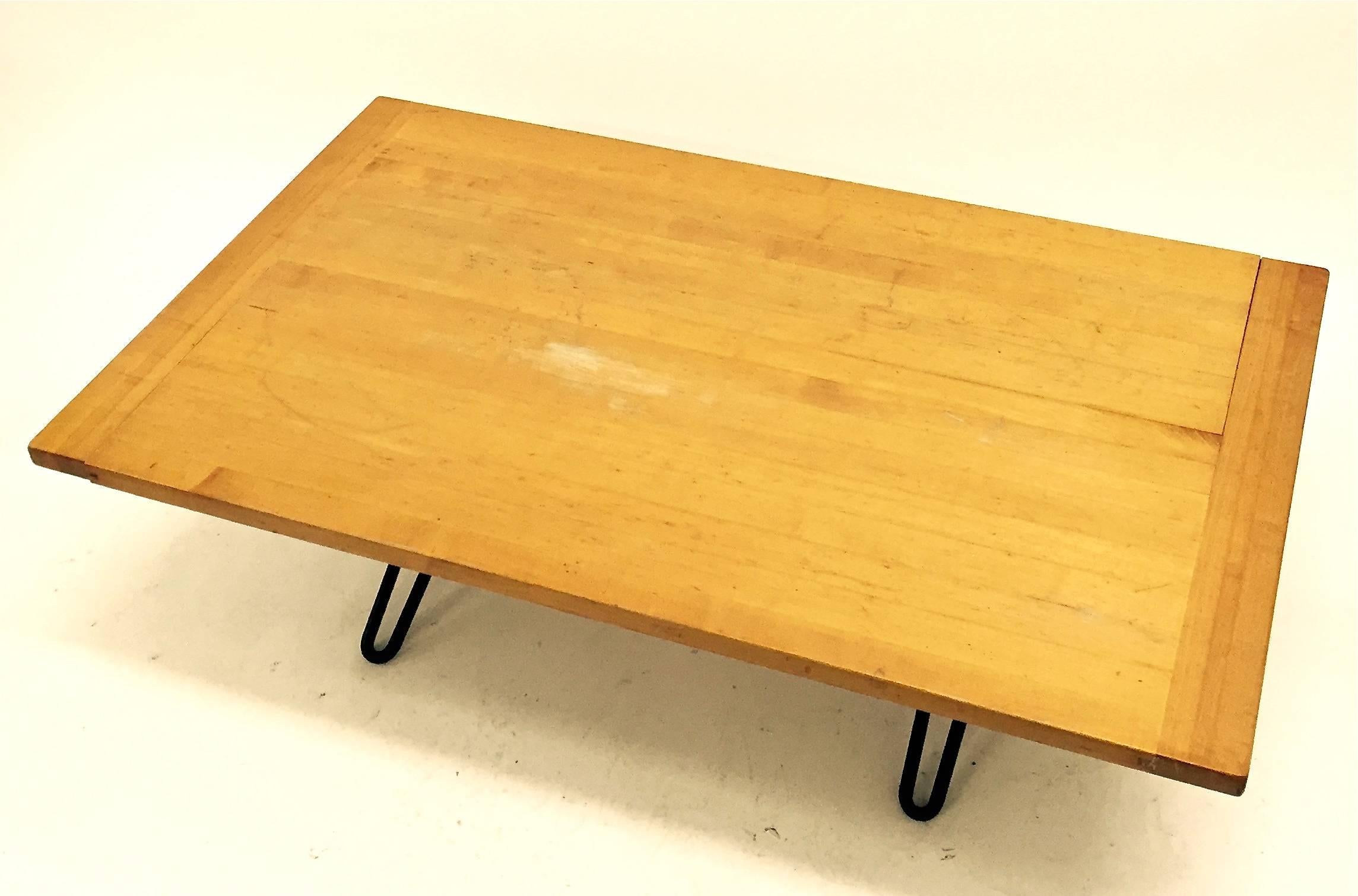 Mid-20th Century Henry Robert Kann Coffee Table with Sculptural Iron Hairpin Legs, 1950s For Sale