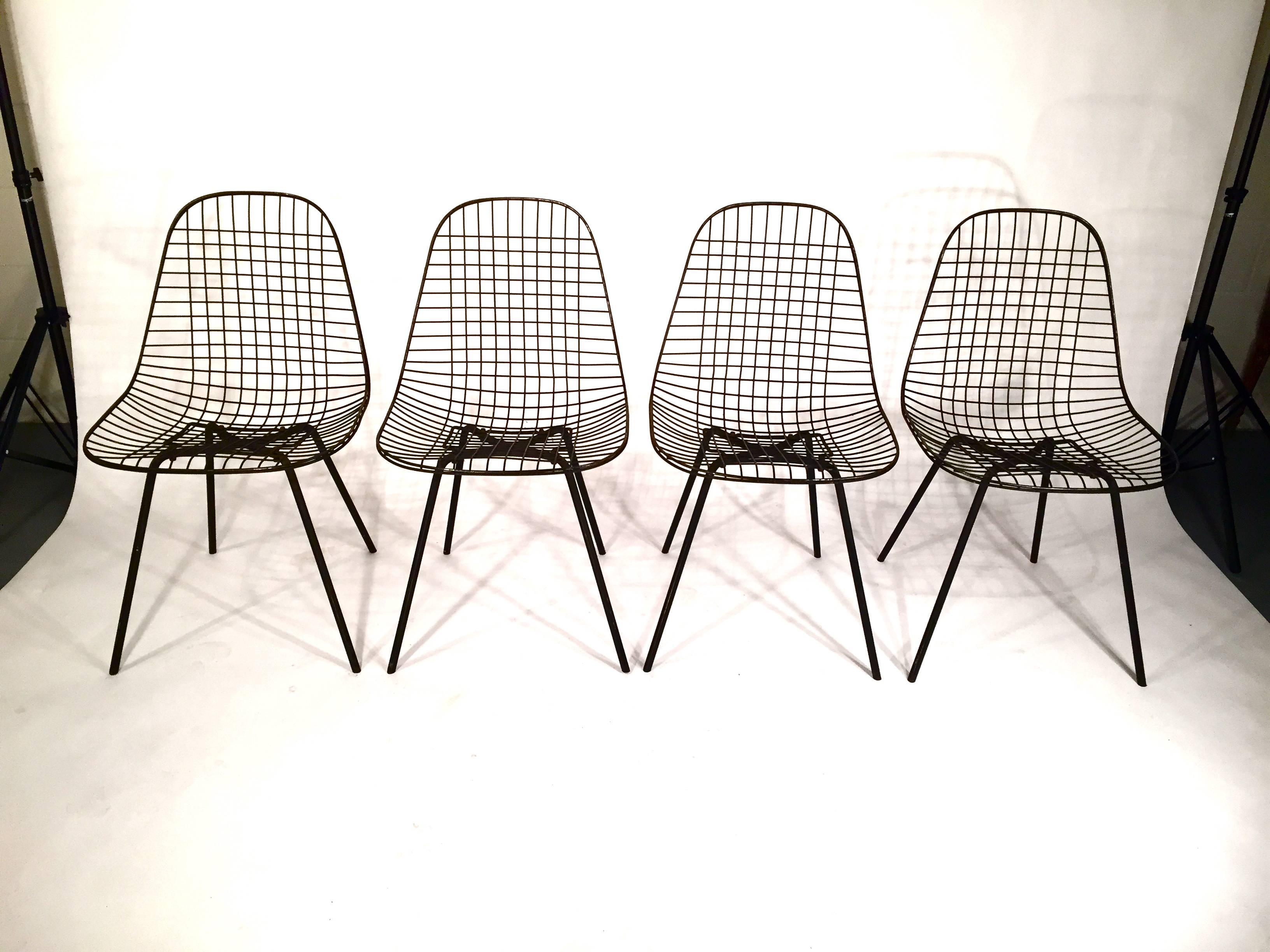 Early version set of four Charles Eames chairs in great original condition. No broken welds and they are very structurally sound, American, 1950s.