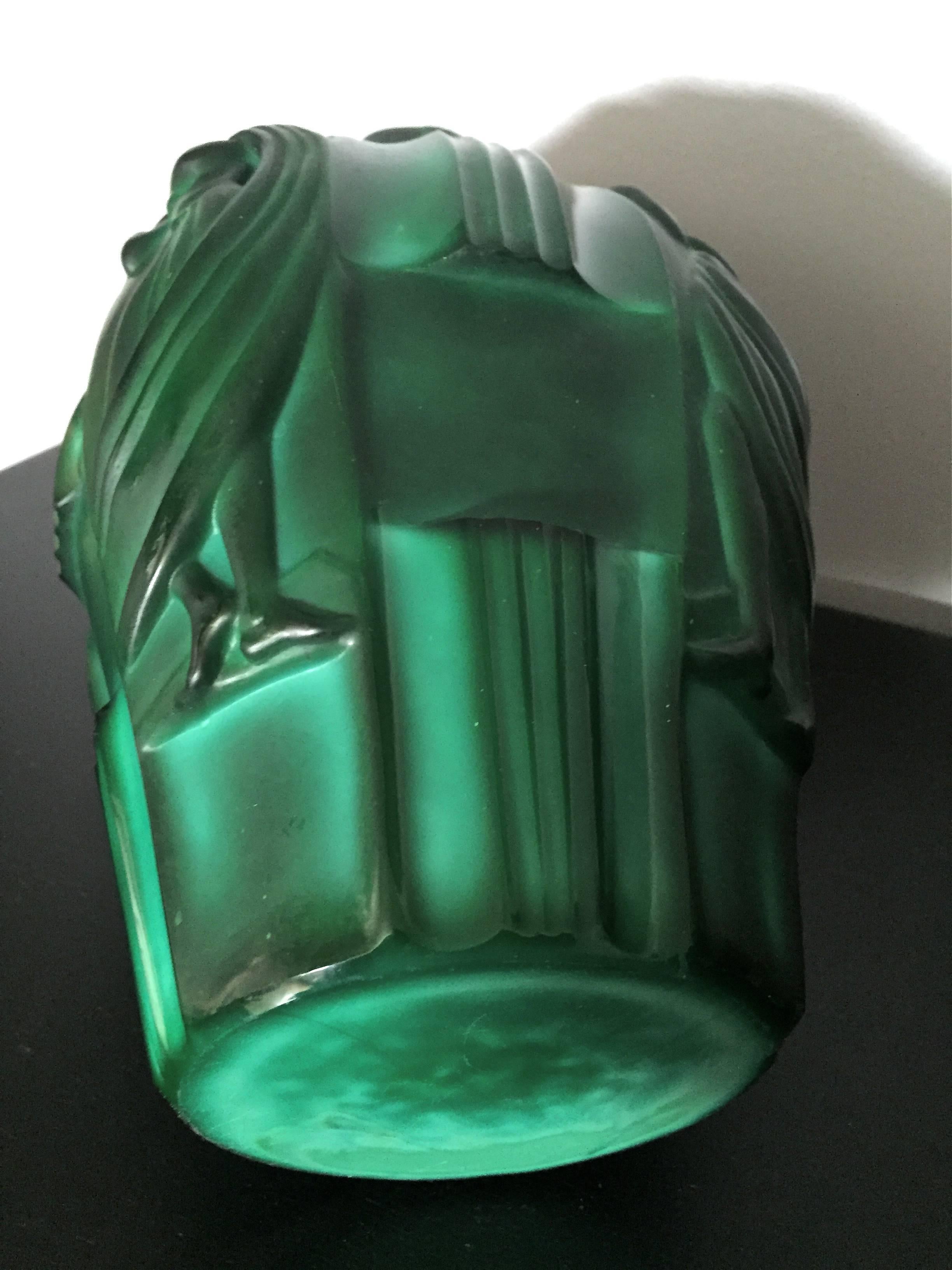 Art Deco Ingrid Malachite Glass Vase by Curt Schlevogt 3