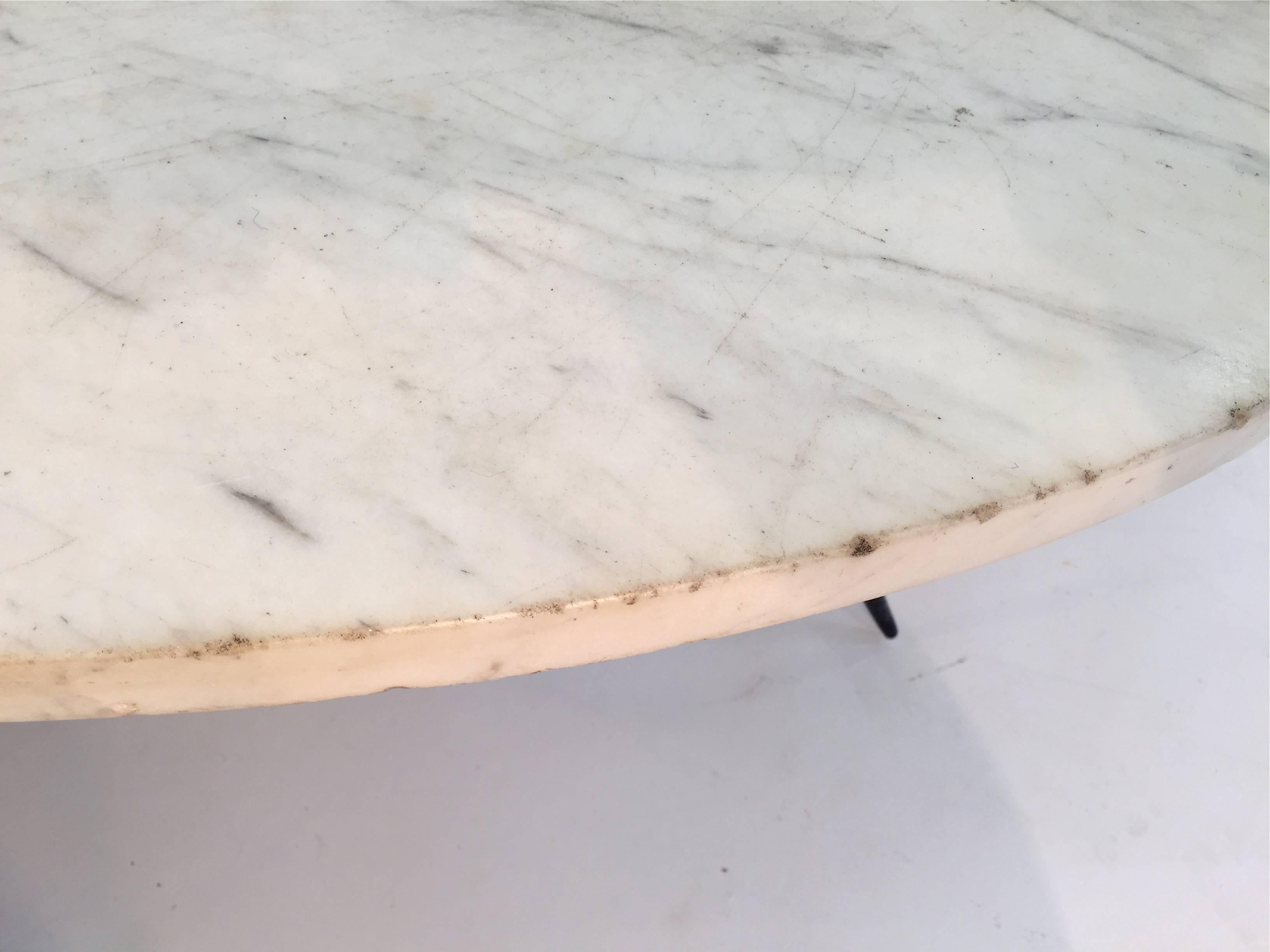 1950s Marble-Top Coffee Table In Good Condition For Sale In Lake Success, NY