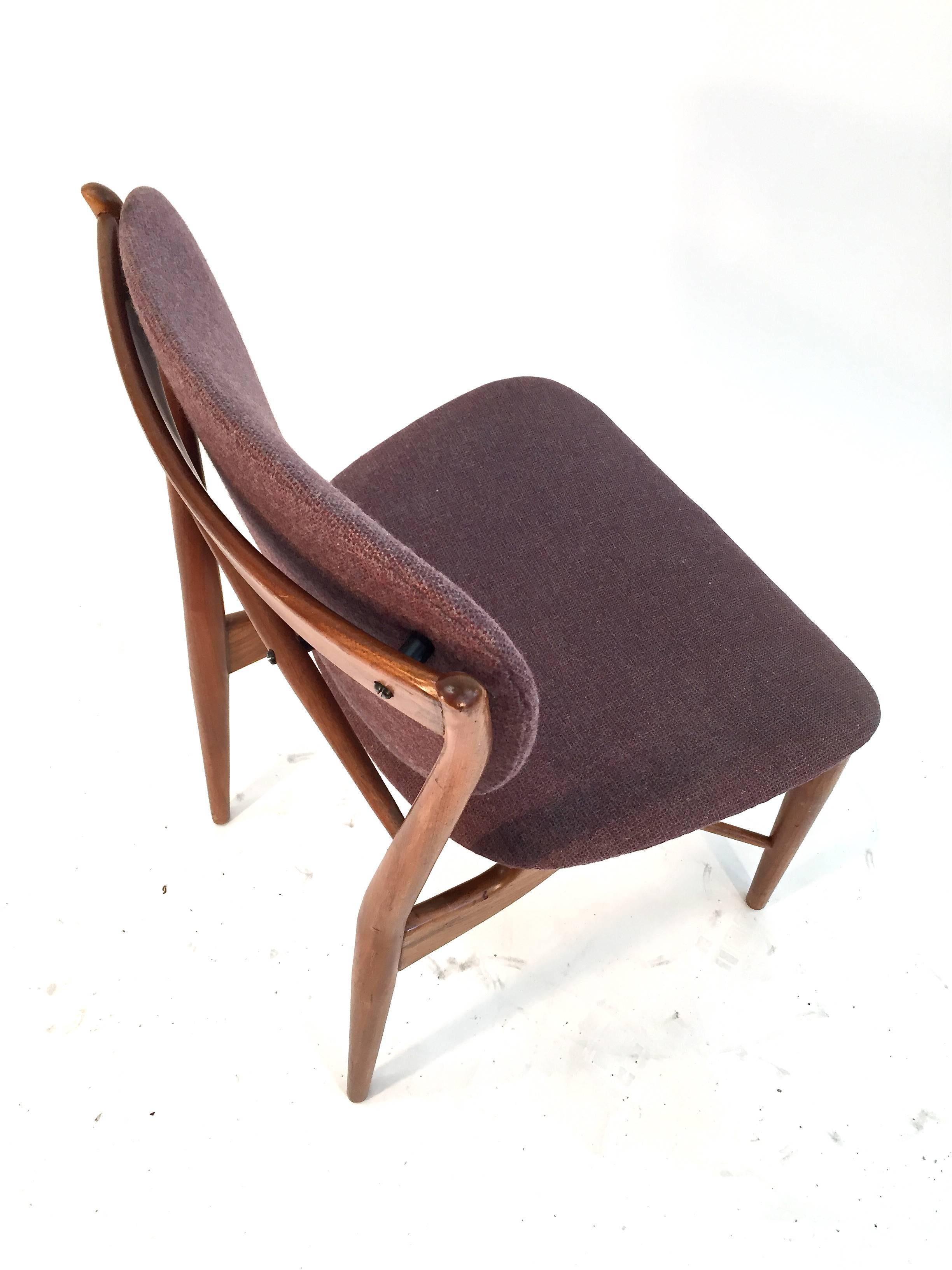 Finn Juhl Model Nv-51 Side Chair for Baker For Sale 1