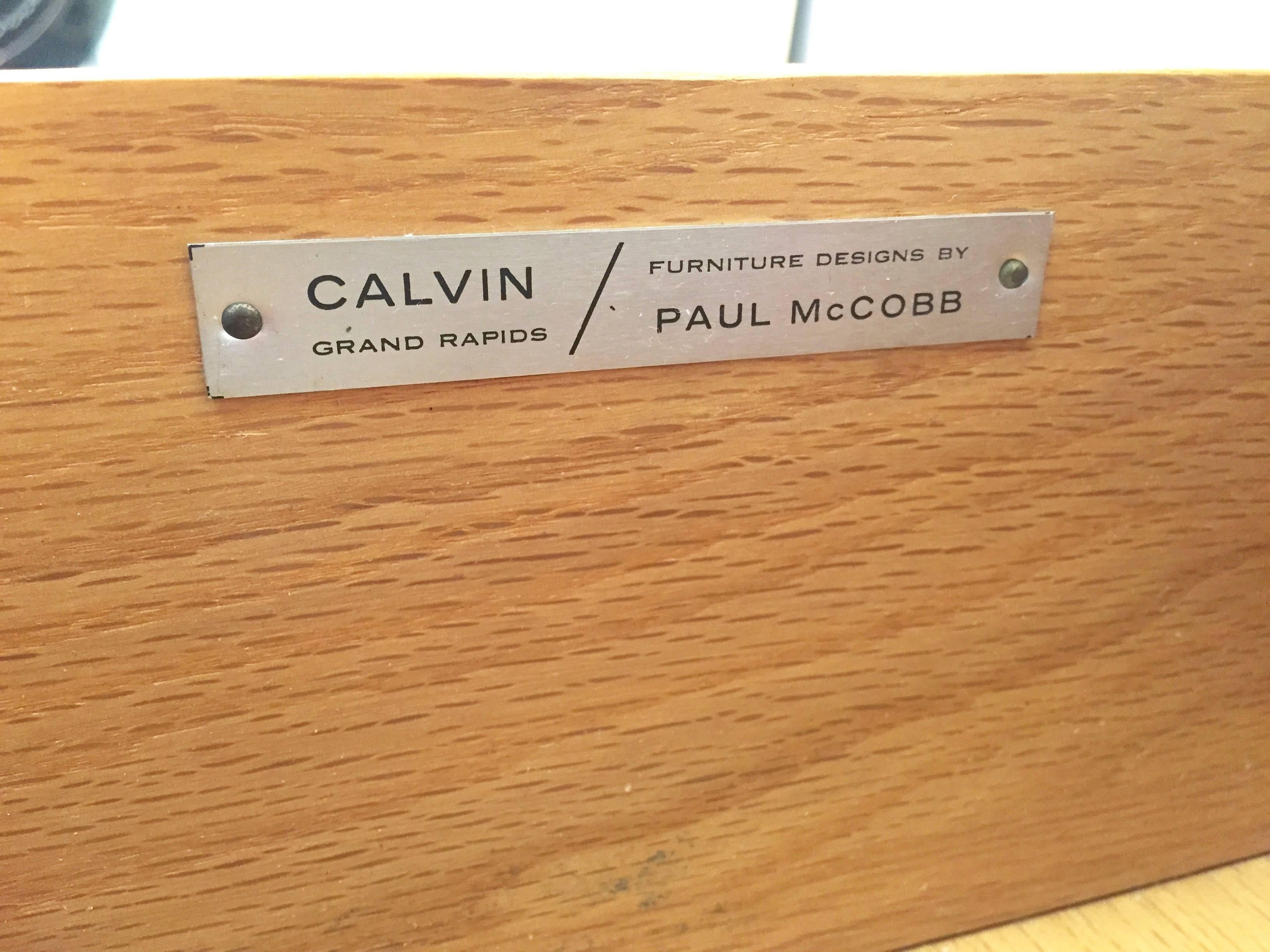 Chest of Drawers with Brass Pulls by Paul McCobb for Calvin For Sale 5