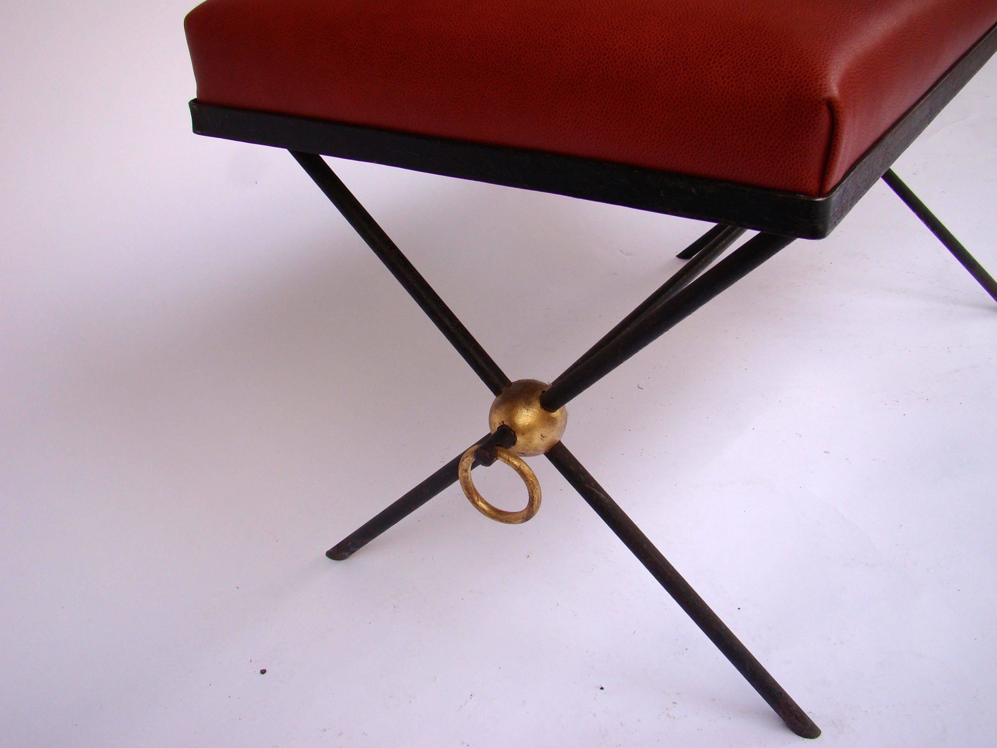French Black and Golden Lacquered Wrought Iron and Leather Bench Seat, 1940s 1