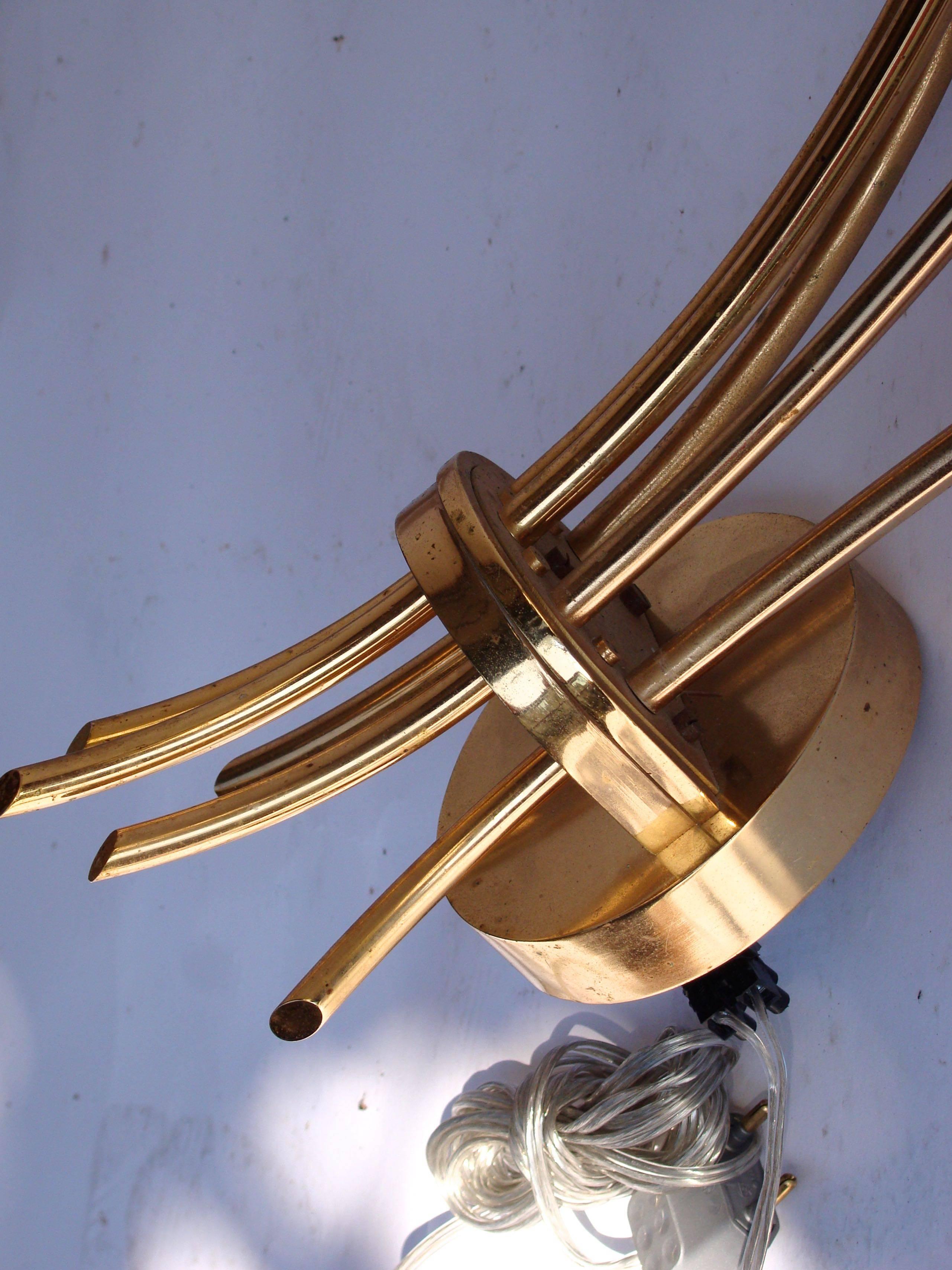 1960s Italian Brass Pair of Sconces In Good Condition For Sale In Saint-Ouen, FR