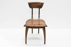 Chaise de salle à manger et fauteuil d'appoint Flicka en noyer huilé de Brooke M. Davis pour Wooda