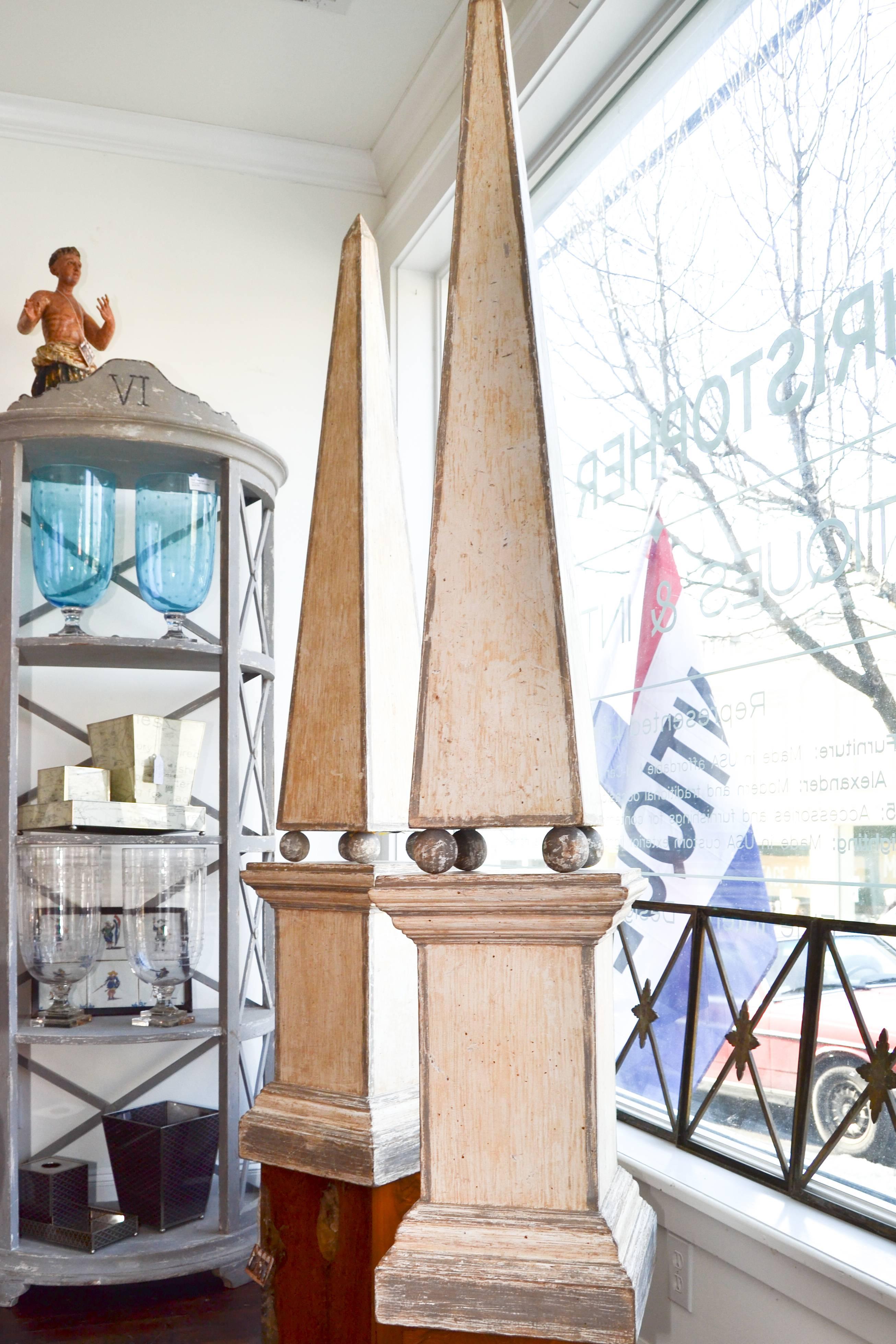 Pair of Tall Painted Obelisks on Bases In Distressed Condition In Millerton, NY