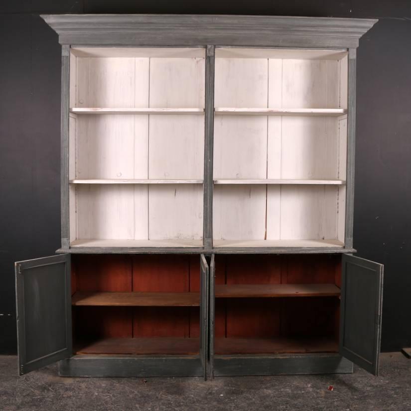 Victorian Country House Bookcase